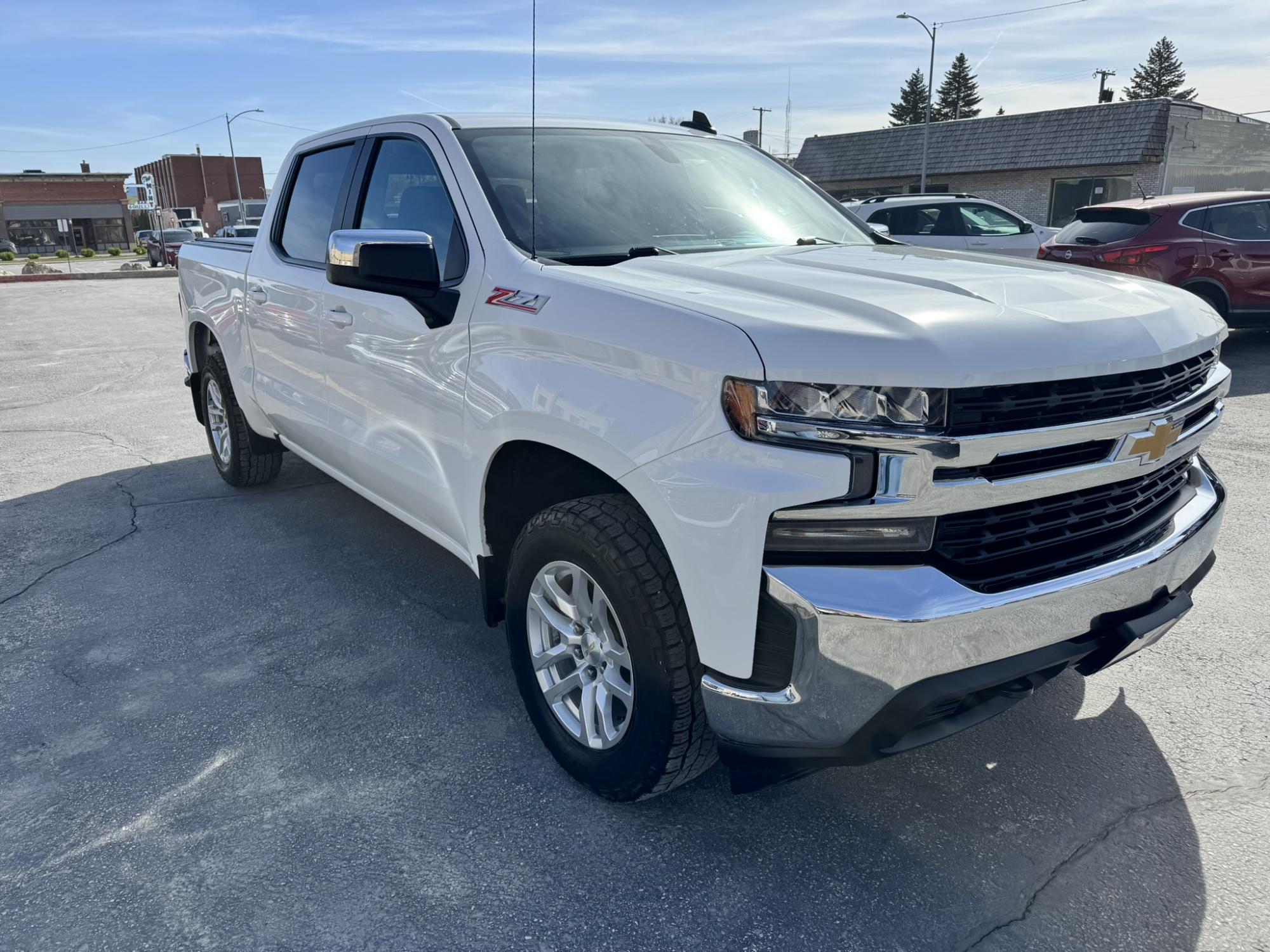 photo of 2020 Chevrolet Silverado 1500 LT Crew Cab Short Box 4WD