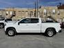 2020 WHITE /Charcoal Chevrolet Silverado 1500 LT Crew Cab Short Box 4WD (1GCUYDED1LZ) with an 5.3L V8 OHV 16V engine, 6A transmission, located at 116 5th Avenue South, Lewistown, MT, 59457, 47.063877, -109.427879 - Clean Car Fax on this 2020 Chevrolet Silverado LT! - Photo#5