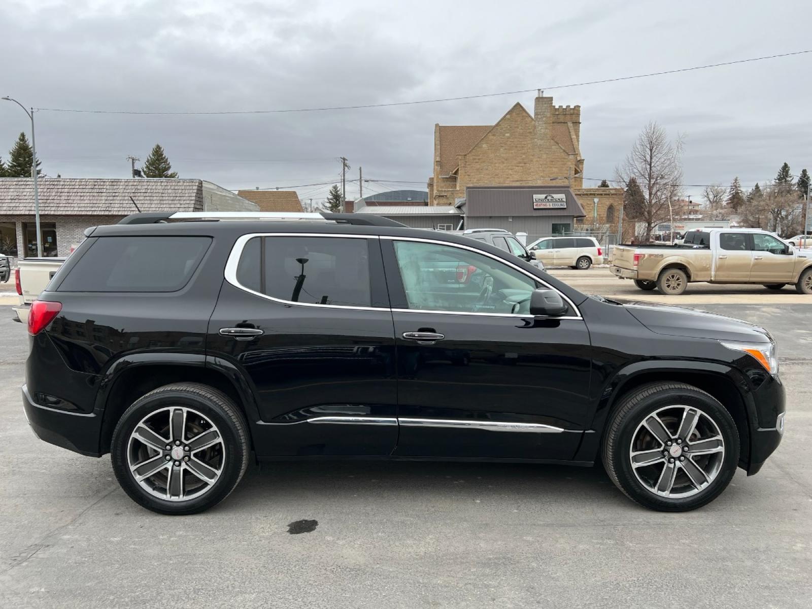2018 Black /Tan GMC Acadia Denali AWD (1GKKNXLS3JZ) with an 3.6L V6 DOHC 24V engine, 6A transmission, located at 116 5th Avenue South, Lewistown, MT, 59457, 47.063877, -109.427879 - Clean, One Owner Car Fax on this Lease Return 2018 GMC Acadia Denali AWD! With a carlike ride and lighter construction (which allows for downsized, more fuel-efficient engines), large crossovers have largely supplanted traditional sport-utility vehicles. It was only natural that GMC — then know - Photo #1