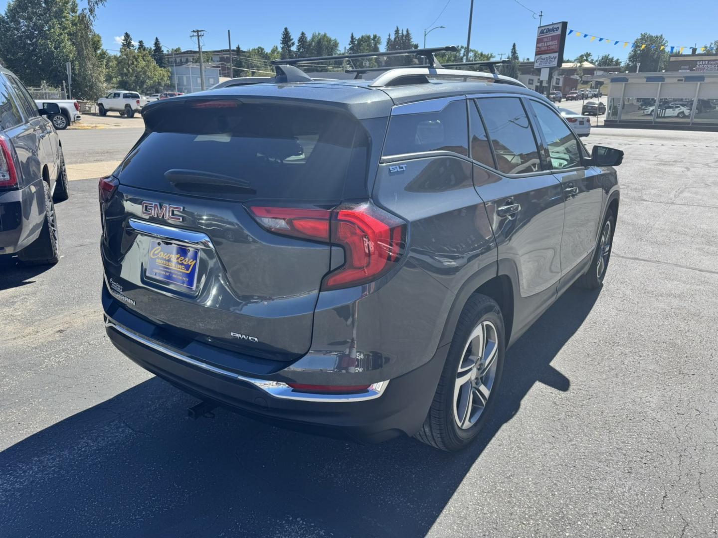 2020 Grey /Black GMC Terrain SLT AWD (3GKALVEV4LL) with an 1.5L L4 DOHC 16V TURBO engine, 6A transmission, located at 116 5th Avenue South, Lewistown, MT, 59457, 47.063877, -109.427879 - GMC made the 2020 Terrain in four trim levels: SL, SLE, SLT, and Denali. Every trim but the Denali has a turbocharged 170-horsepower engine; the Denali boasts a stronger 252-horsepower variant. This engine is also available in the SLT. It’s worth upgrading to either an SLT or a Denali for that eng- Photo#2