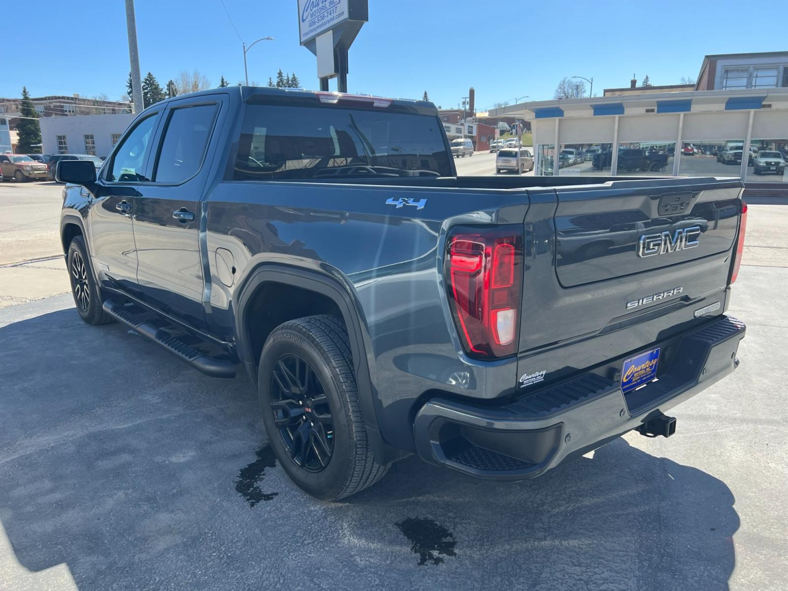 2021 Grey /Black GMC Sierra 1500 Elevation Crew Cab 4WD (3GTU9CED2MG) with an 5.3L V8 OHV 16V engine, 6A transmission, located at 116 5th Avenue South, Lewistown, MT, 59457, 47.063877, -109.427879 - Photo #6