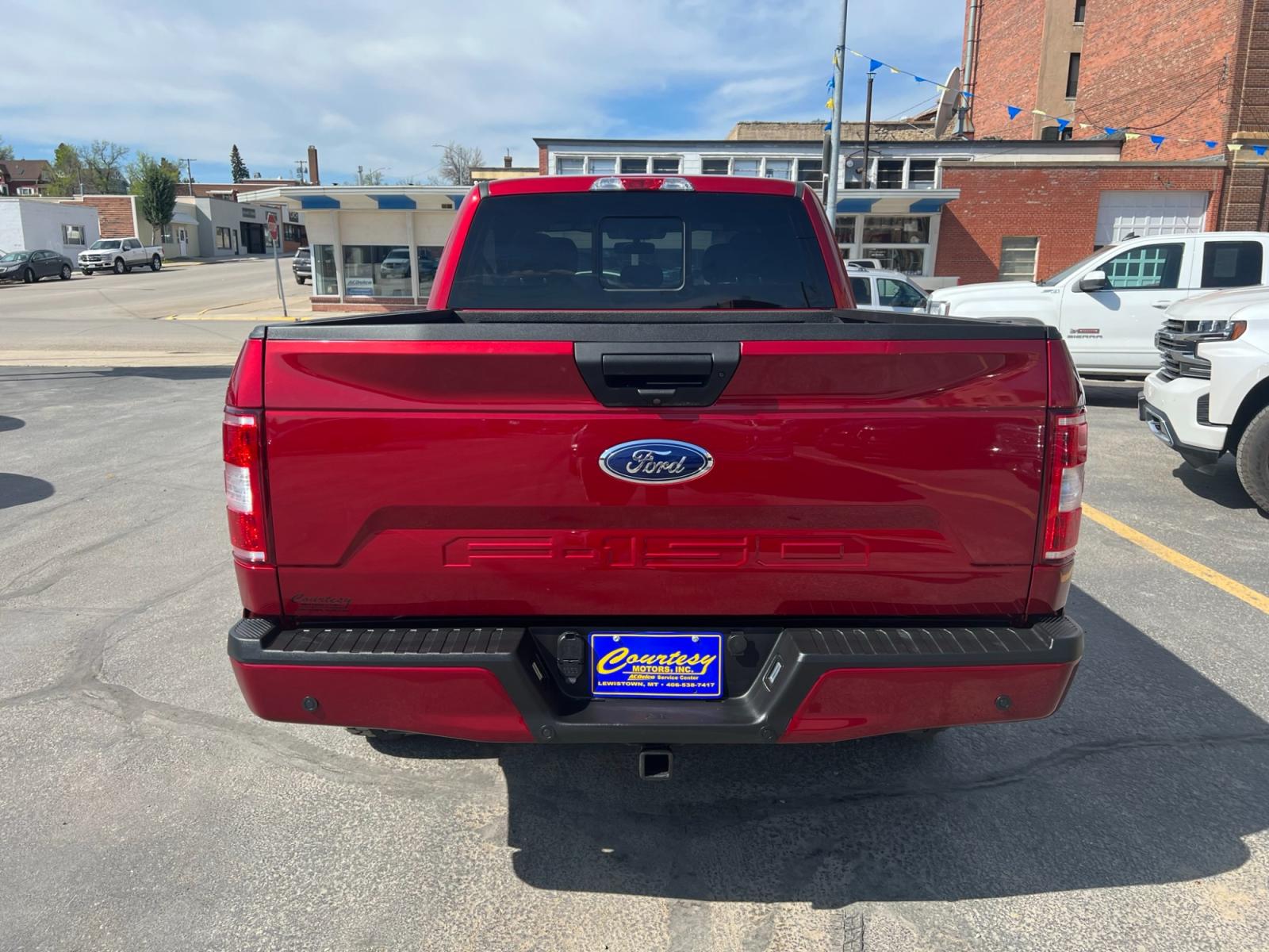2019 Maroon Ford F-150 XLT SuperCrew 6.5-ft. Bed 4WD (1FTFW1E54KK) with an 5.0L V8 OHV 16V engine, 6A transmission, located at 116 5th Avenue South, Lewistown, MT, 59457, 47.063877, -109.427879 - ? Get Your Hands on a 2019 Ford F-150 XLT SuperCrew 6.5-ft. Bed 4WD Today! ? Experience the power, versatility, and ruggedness of the iconic 2019 Ford F-150 XLT SuperCrew 6.5-ft. Bed 4WD. Whether you're conquering tough terrains, hauling heavy loads, or simply cruising through the city, this except - Photo #4