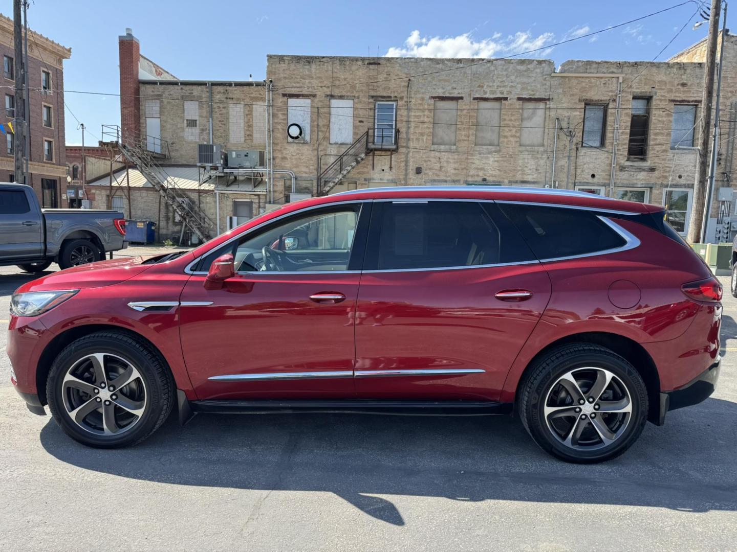 2019 Maroon /Cream Buick Enclave Premium AWD (5GAEVBKW5KJ) with an 3.6L V6 DOHC 24V engine, 9A transmission, located at 116 5th Avenue South, Lewistown, MT, 59457, 47.063877, -109.427879 - Photo#5