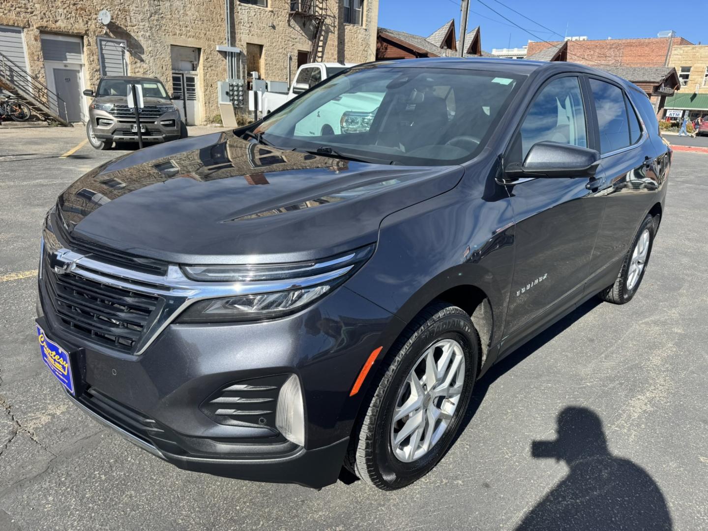 2022 Grey /Charcoal Chevrolet Equinox LT AWD (3GNAXUEV8NS) with an 1.5L L4 DOHC 16V TURBO engine, 6A transmission, located at 116 5th Avenue South, Lewistown, MT, 59457, 47.063877, -109.427879 - For Sale: 2022 Chevrolet Equinox LT AWD – Clean, reliable, and packed with comfort and safety. This all-wheel drive Equinox is equipped with a heated steering wheel and heated front seats, making it perfect for year-round driving comfort. The included safety package offers advanced driver assistan- Photo#6