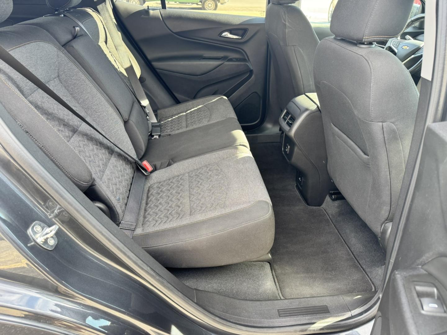 2022 Grey /Charcoal Chevrolet Equinox LT AWD (3GNAXUEV8NS) with an 1.5L L4 DOHC 16V TURBO engine, 6A transmission, located at 116 5th Avenue South, Lewistown, MT, 59457, 47.063877, -109.427879 - For Sale: 2022 Chevrolet Equinox LT AWD – Clean, reliable, and packed with comfort and safety. This all-wheel drive Equinox is equipped with a heated steering wheel and heated front seats, making it perfect for year-round driving comfort. The included safety package offers advanced driver assistan- Photo#8
