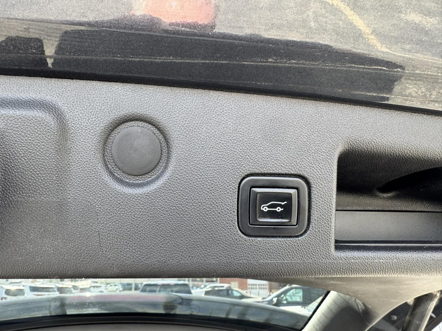 2022 Grey /Charcoal Chevrolet Equinox LT AWD (3GNAXUEV8NS) with an 1.5L L4 DOHC 16V TURBO engine, 6A transmission, located at 116 5th Avenue South, Lewistown, MT, 59457, 47.063877, -109.427879 - For Sale: 2022 Chevrolet Equinox LT AWD – Clean, reliable, and packed with comfort and safety. This all-wheel drive Equinox is equipped with a heated steering wheel and heated front seats, making it perfect for year-round driving comfort. The included safety package offers advanced driver assistan- Photo#10