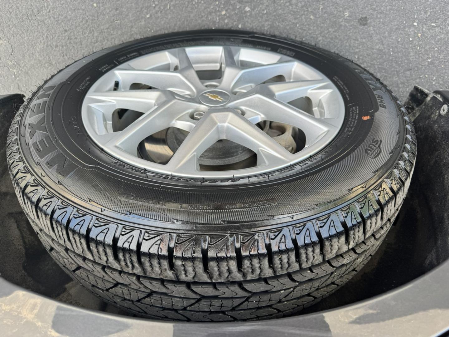2022 Grey /Charcoal Chevrolet Equinox LT AWD (3GNAXUEV8NS) with an 1.5L L4 DOHC 16V TURBO engine, 6A transmission, located at 116 5th Avenue South, Lewistown, MT, 59457, 47.063877, -109.427879 - For Sale: 2022 Chevrolet Equinox LT AWD – Clean, reliable, and packed with comfort and safety. This all-wheel drive Equinox is equipped with a heated steering wheel and heated front seats, making it perfect for year-round driving comfort. The included safety package offers advanced driver assistan- Photo#22