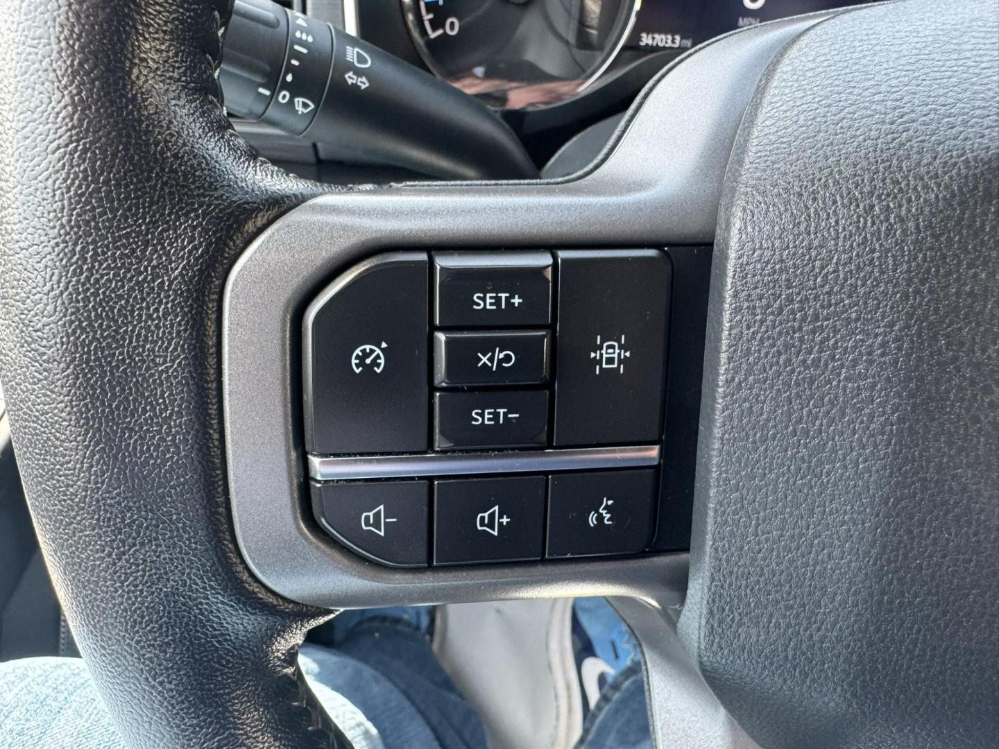 2022 Grey /Black Ford F-150 XLT Sport SuperCrew 6.5-ft. Bed 4WD (1FTFW1E80NK) with an 3.5L V6 DOHC 24V engine, 6A transmission, located at 116 5th Avenue South, Lewistown, MT, 59457, 47.063877, -109.427879 - For Sale: 2022 Ford F-150 SuperCrew XLT 4x4 – This one-owner, low-mileage local trade is equipped with the powerful 3.5L EcoBoost engine, delivering excellent performance and towing capability. It features the Sport Appearance Package for a bold, aggressive look, along with a factory trailer tow p - Photo#15