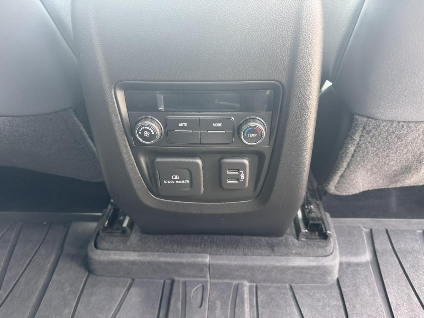 2023 Grey /Grey Buick Enclave Essence AWD (5GAEVAKW8PJ) with an 3.6L V6 DOHC 24V engine, 9A transmission, located at 116 5th Avenue South, Lewistown, MT, 59457, 47.063877, -109.427879 - For sale: 2023 Buick Enclave Essence AWD — a perfect blend of luxury, performance, and practicality. This premium midsize SUV offers a smooth, quiet ride with confident all-wheel drive handling, ideal for all seasons. Powered by a robust 3.6L V6 engine, it delivers strong performance while maintai - Photo#10