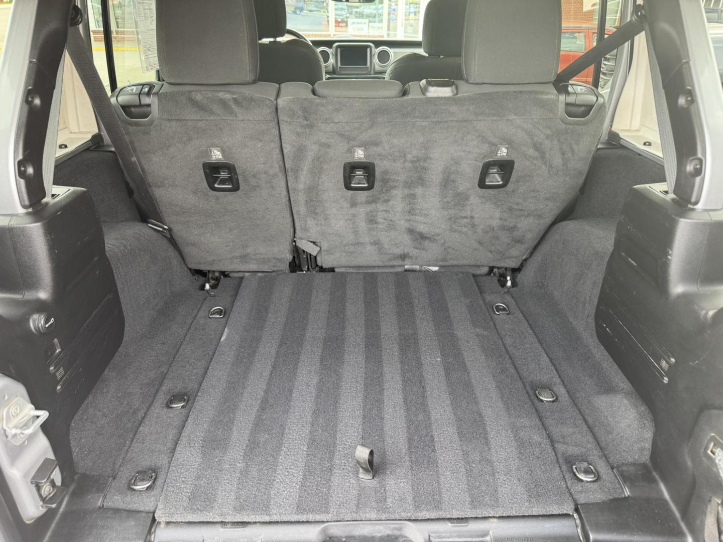2021 Silver /Charcoal Jeep Wrangler Unlimited Sahara (1C4HJXEN3MW) with an 2.0L L4 DOHC 16V TURBO engine, 8A transmission, located at 116 5th Avenue South, Lewistown, MT, 59457, 47.063877, -109.427879 - Available now: 2021 Jeep Wrangler Sahara — a perfect blend of rugged capability and refined comfort. Powered by Jeep’s 2.0L Turbocharged engine, this two-door SUV delivers impressive torque and efficiency while maintaining the legendary off-road performance Jeep is known for. The Sahara trim add - Photo#9