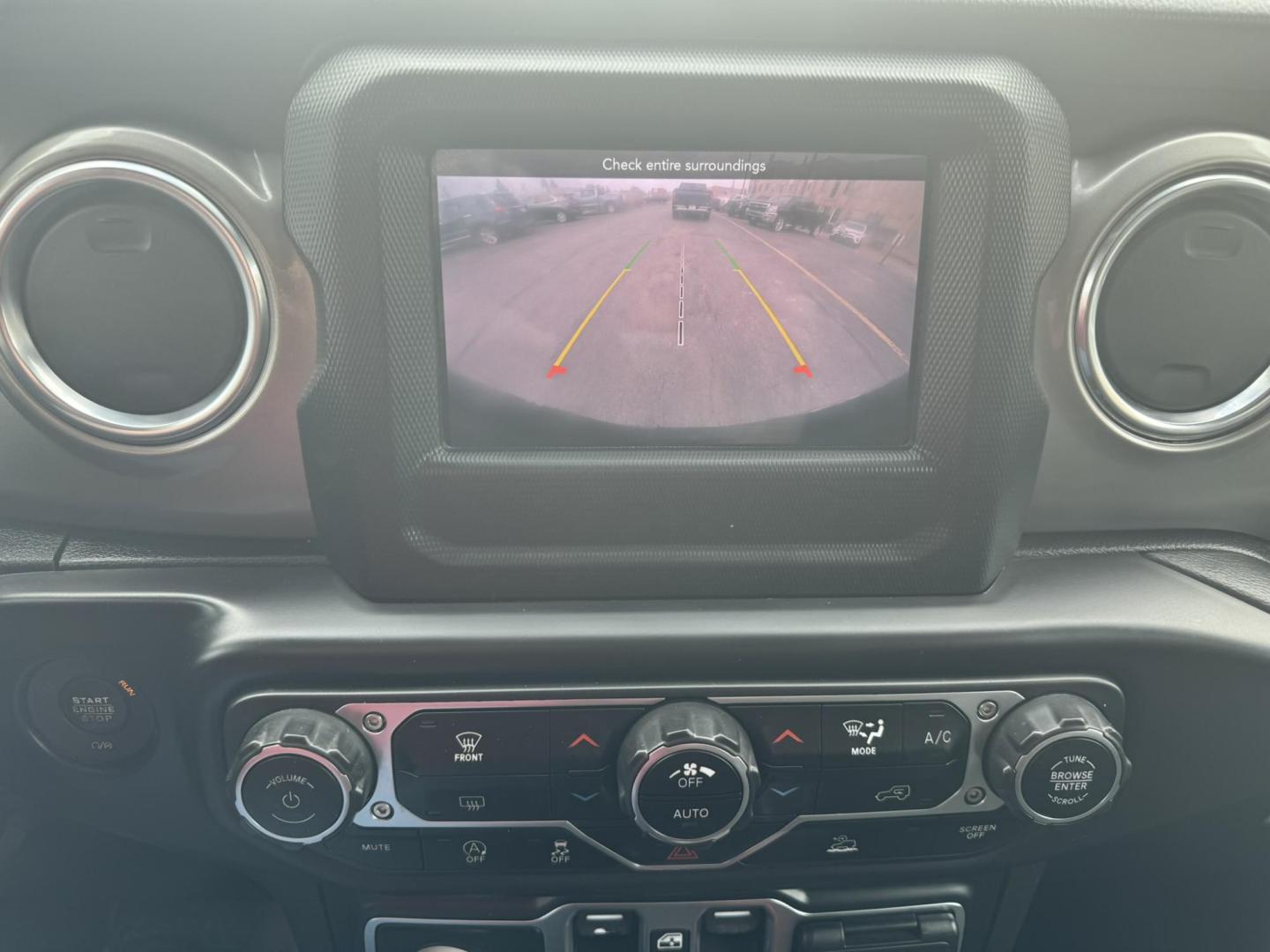 2021 Silver /Charcoal Jeep Wrangler Unlimited Sahara (1C4HJXEN3MW) with an 2.0L L4 DOHC 16V TURBO engine, 8A transmission, located at 116 5th Avenue South, Lewistown, MT, 59457, 47.063877, -109.427879 - Available now: 2021 Jeep Wrangler Sahara — a perfect blend of rugged capability and refined comfort. Powered by Jeep’s 2.0L Turbocharged engine, this two-door SUV delivers impressive torque and efficiency while maintaining the legendary off-road performance Jeep is known for. The Sahara trim add - Photo#17