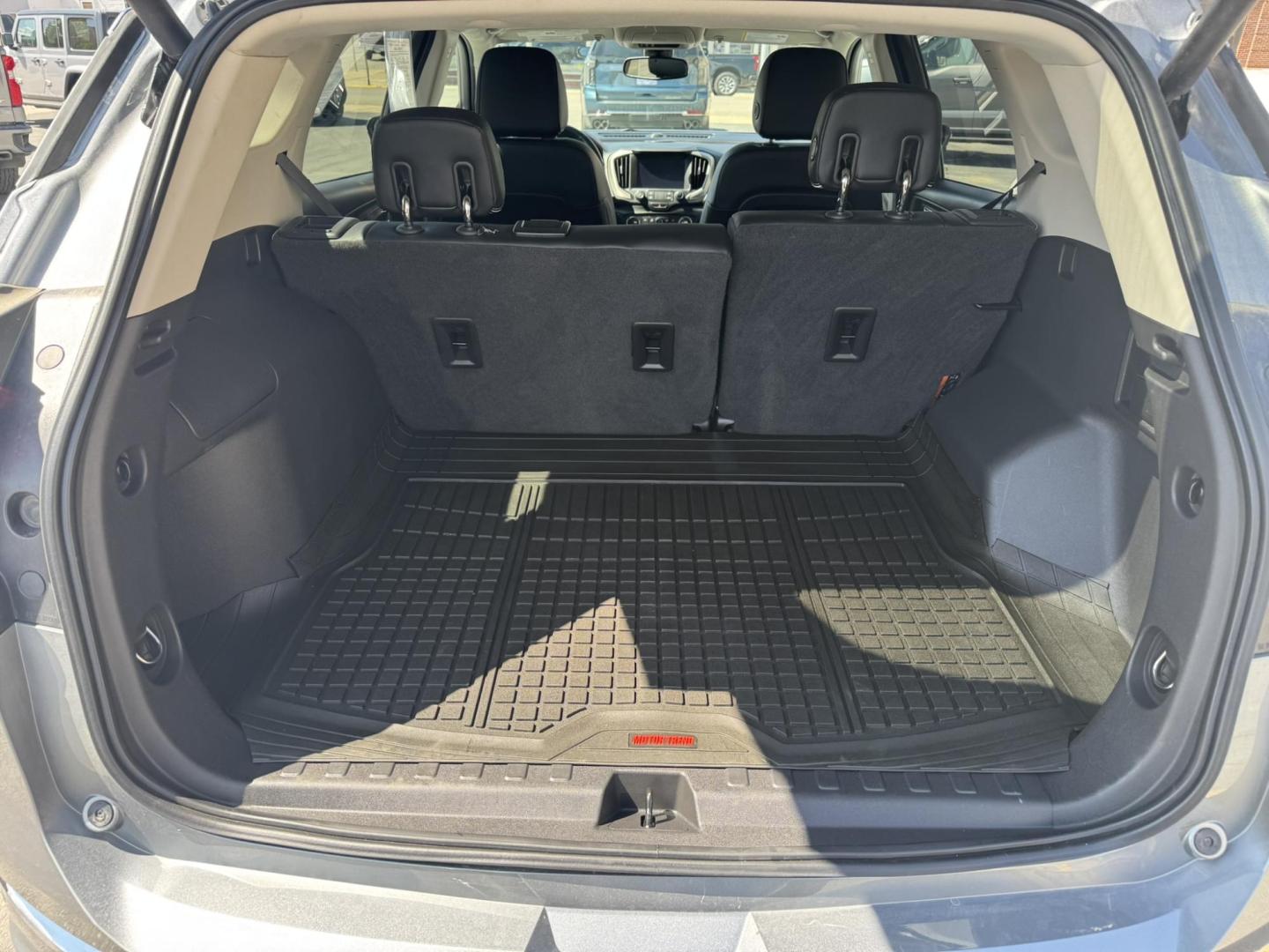 2020 Grey /Black GMC Terrain Denali AWD (3GKALXEX2LL) with an 2.0L L4 DOHC 16V TURBO engine, 6A transmission, located at 116 5th Avenue South, Lewistown, MT, 59457, 47.063877, -109.427879 - Experience the perfect blend of sophistication and capability with the 2020 GMC Terrain Denali AWD. This top-tier compact SUV offers a refined driving experience, advanced technology, and premium comfort features that cater to both daily commutes and weekend adventures. Under the hood, the Terrain - Photo#9