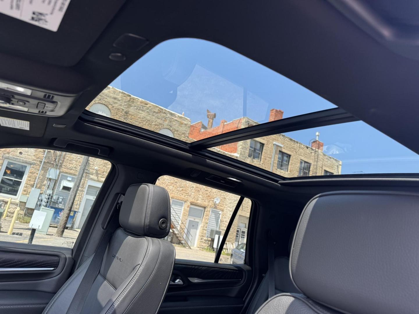 2022 Dark Bronze /Black GMC Yukon Denali 4WD (1GKS2DKL0NR) with an 6.2L V8 OHV 16V engine, 10A transmission, located at 116 5th Avenue South, Lewistown, MT, 59457, 47.063877, -109.427879 - For sale is a 2022 GMC Yukon Denali 4WD powered by the legendary 6.2L V8 engine paired with a 10-speed automatic transmission. This full-size SUV delivers 420 horsepower and 460 lb-ft of torque, offering impressive towing capability and smooth, confident performance in all driving conditions. The D - Photo#17
