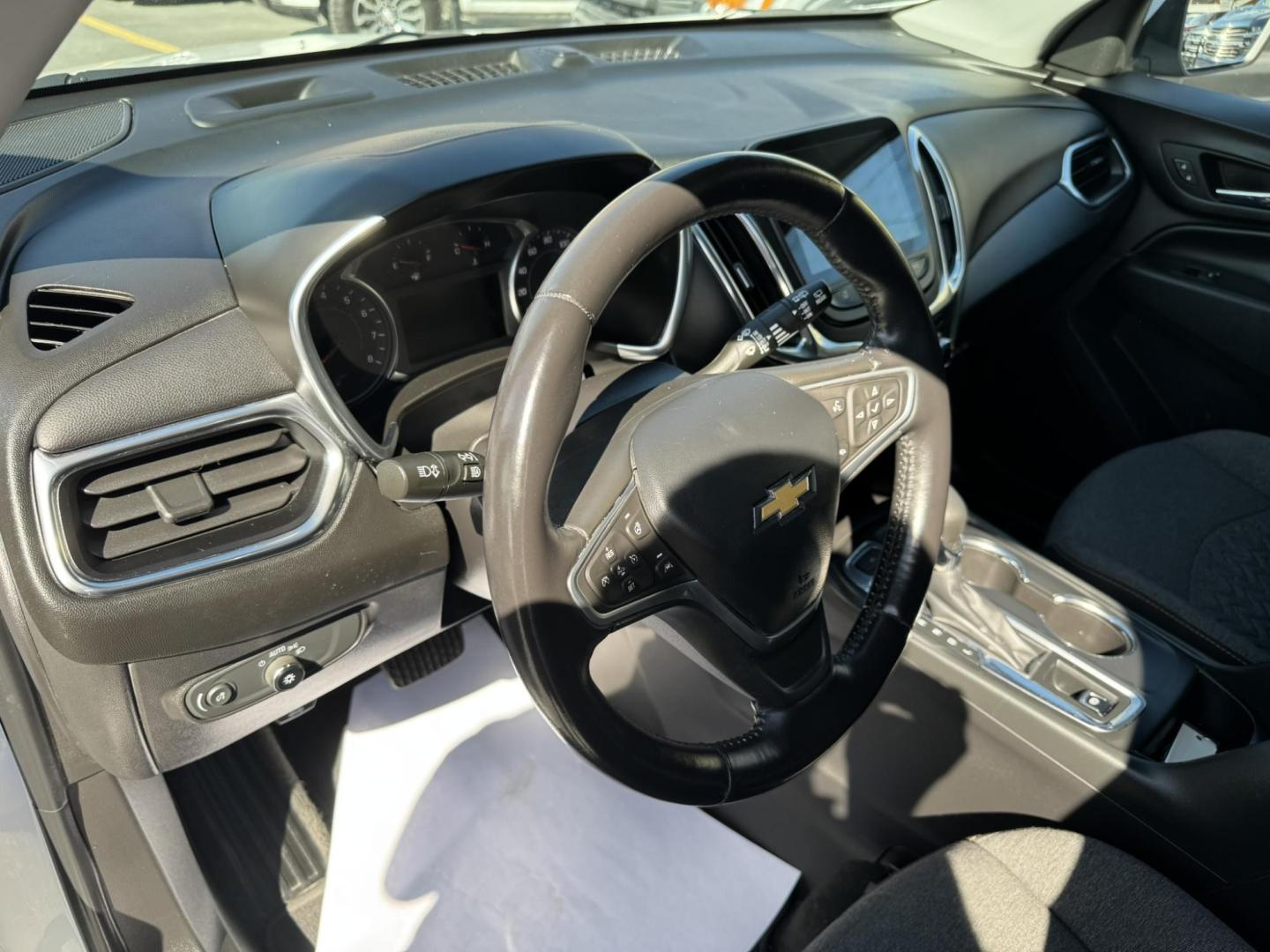 2022 WHITE /Black Chevrolet Equinox LT AWD (3GNAXUEV5NS) with an 1.5L L4 DOHC 16V TURBO engine, 6A transmission, located at 116 5th Avenue South, Lewistown, MT, 59457, 47.063877, -109.427879 - Photo#15