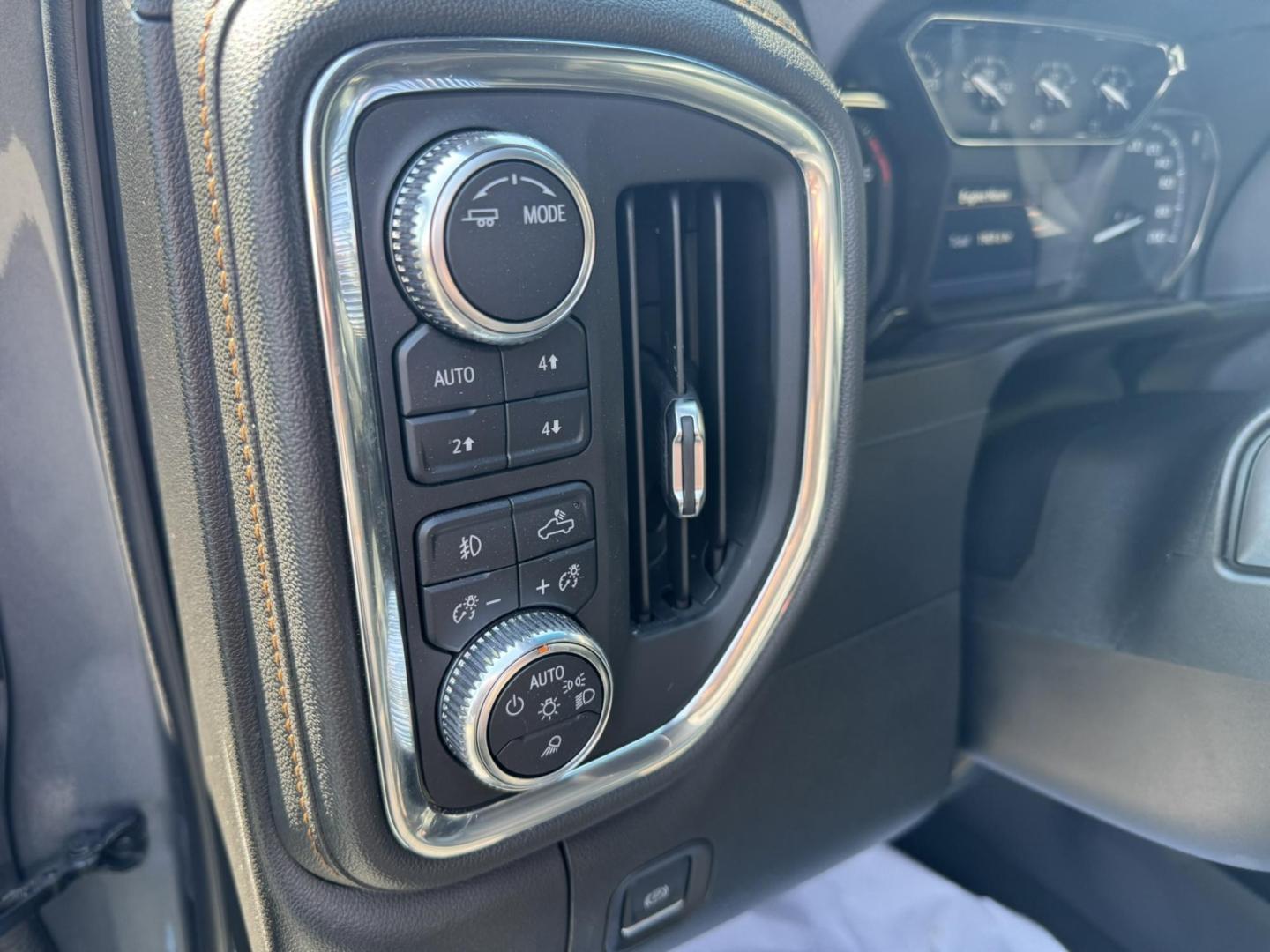 2021 Grey /Black/Brown GMC Sierra 1500 AT4 Crew Cab Short Box 4WD (1GTP9EEL8MZ) with an 6.2L V8 OHV 16V engine, 6A transmission, located at 116 5th Avenue South, Lewistown, MT, 59457, 47.063877, -109.427879 - 2021 GMC Sierra 1500 Crew Cab AT4 with the powerful 6.2L V8 and 10-speed automatic. This truck delivers 420 horsepower with a factory 2-inch lift, off-road tuned suspension, and aggressive all-terrain tires, ready for any adventure. Inside you’ll find premium leather seats, heated and ventilate - Photo#13