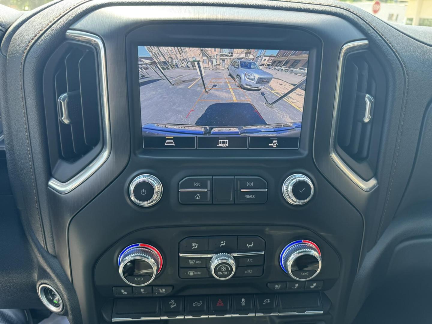 2021 Grey /Black/Brown GMC Sierra 1500 AT4 Crew Cab Short Box 4WD (1GTP9EEL8MZ) with an 6.2L V8 OHV 16V engine, 6A transmission, located at 116 5th Avenue South, Lewistown, MT, 59457, 47.063877, -109.427879 - 2021 GMC Sierra 1500 Crew Cab AT4 with the powerful 6.2L V8 and 10-speed automatic. This truck delivers 420 horsepower with a factory 2-inch lift, off-road tuned suspension, and aggressive all-terrain tires, ready for any adventure. Inside you’ll find premium leather seats, heated and ventilate - Photo#20