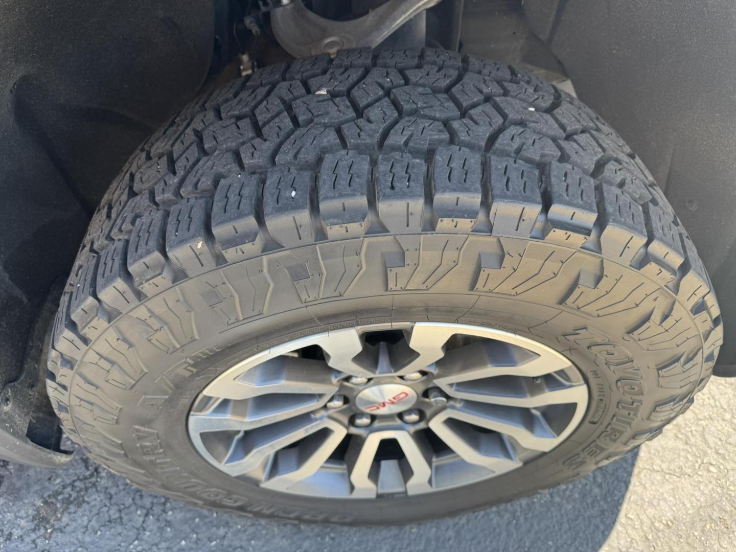 2021 Grey /Black/Brown GMC Sierra 1500 AT4 Crew Cab Short Box 4WD (1GTP9EEL8MZ) with an 6.2L V8 OHV 16V engine, 6A transmission, located at 116 5th Avenue South, Lewistown, MT, 59457, 47.063877, -109.427879 - 2021 GMC Sierra 1500 Crew Cab AT4 with the powerful 6.2L V8 and 10-speed automatic. This truck delivers 420 horsepower with a factory 2-inch lift, off-road tuned suspension, and aggressive all-terrain tires, ready for any adventure. Inside you’ll find premium leather seats, heated and ventilate - Photo#22