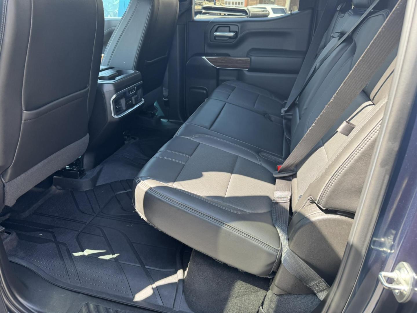 2020 Blue /Black Chevrolet Silverado 1500 High Country Crew Cab Long Box 4WD (1GCUYHELXLZ) with an 6.2L V8 OHV 16V engine, 6A transmission, located at 116 5th Avenue South, Lewistown, MT, 59457, 47.063877, -109.427879 - 2020 Chevrolet Silverado 1500 Crew Cab High Country, the perfect blend of premium comfort and powerful performance. Equipped with a strong V8 engine and smooth-shifting transmission, this truck delivers plenty of muscle for towing, hauling, or everyday driving. The High Country trim surrounds you - Photo#10