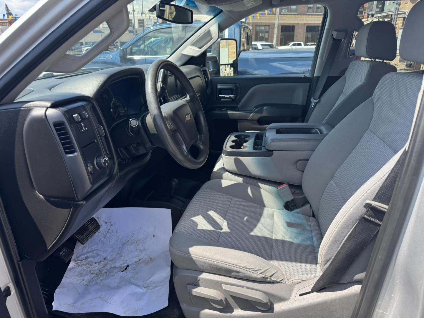 2018 Silver /Grey Chevrolet Silverado 3500HD Work Truck Double Cab Long Box 4WD (1GC2KYEG4JZ) with an 6.0L V8 OHV 16V FFV engine, 6A transmission, located at 116 5th Avenue South, Lewistown, MT, 59457, 47.063877, -109.427879 - If you need serious muscle, this 2018 Chevy Silverado 3500 HD 4x4 Work Truck is built to get the job done. Powered by a proven 6.0L V8 and paired with a heavy-duty 6-speed automatic, this long box double cab hauls, tows, and handles business without breaking a sweat. 4WD gives you confident tractio - Photo#8