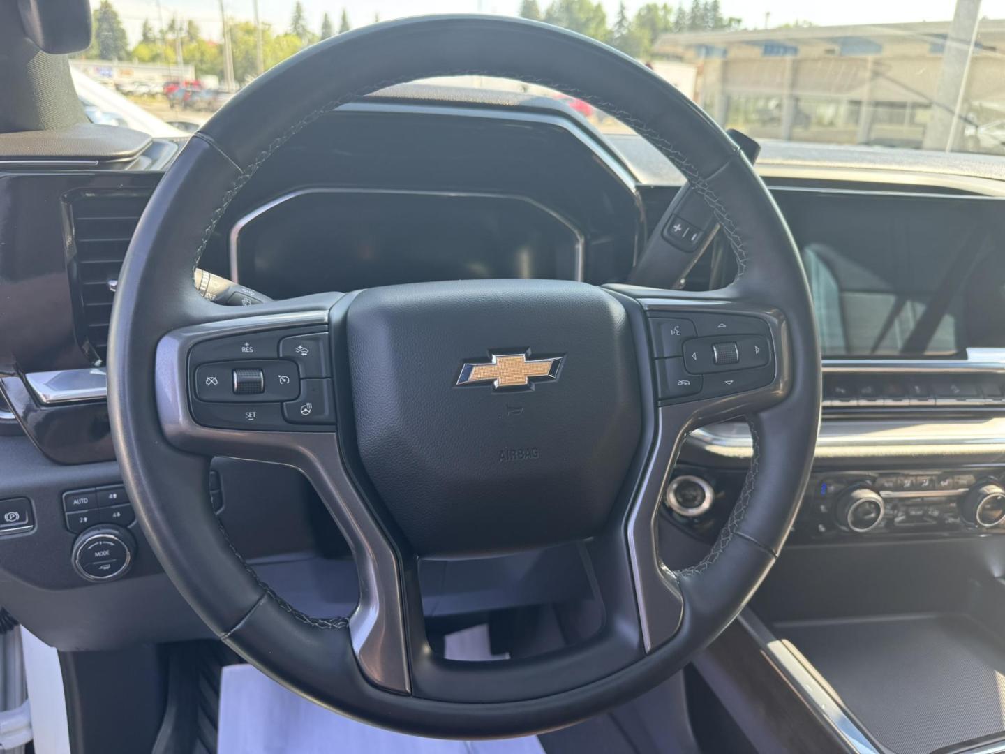 2024 WHITE /Black/Brown Chevrolet Silverado 2500HD High Country Crew Cab Short Box 4WD (1GC4YRE75RF) with an 6.6L V8 OHV 16V engine, 6A transmission, located at 116 5th Avenue South, Lewistown, MT, 59457, 47.063877, -109.427879 - Here’s the heavy-duty truck that checks every box. This 2024 Silverado 2500HD High Country gives you premium comfort and style with the capability you expect from a Chevy HD. Under the hood is the reliable 6.6L V8 gas engine paired with 4-wheel drive, built to tow, haul, and handle tough jobs with - Photo#16
