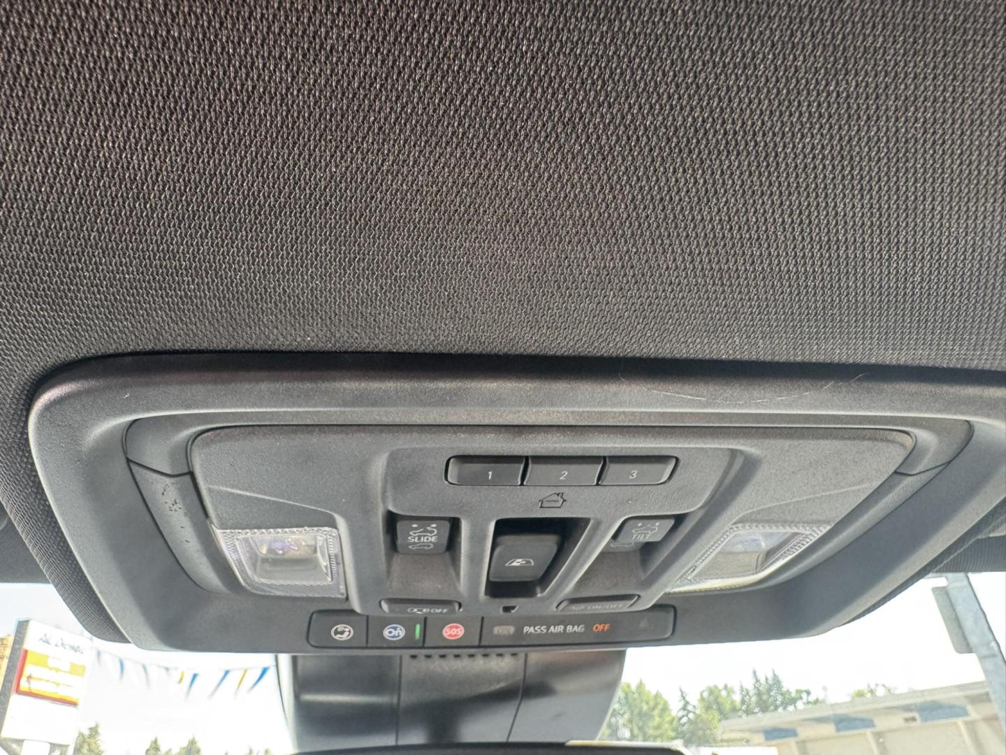 2024 WHITE /Black/Brown Chevrolet Silverado 2500HD High Country Crew Cab Short Box 4WD (1GC4YRE75RF) with an 6.6L V8 OHV 16V engine, 6A transmission, located at 116 5th Avenue South, Lewistown, MT, 59457, 47.063877, -109.427879 - Here’s the heavy-duty truck that checks every box. This 2024 Silverado 2500HD High Country gives you premium comfort and style with the capability you expect from a Chevy HD. Under the hood is the reliable 6.6L V8 gas engine paired with 4-wheel drive, built to tow, haul, and handle tough jobs with - Photo#18