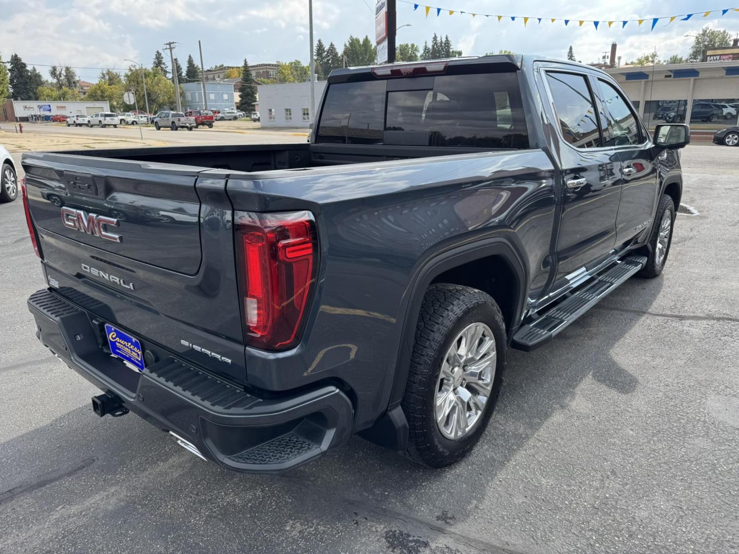 2021 Grey /Black GMC Sierra 1500 Denali Crew Cab 4WD (1GTU9FED7MZ) with an 5.3L V8 OHV 16V engine, 6A transmission, located at 116 5th Avenue South, Lewistown, MT, 59457, 47.063877, -109.427879 - his 2021 GMC Sierra Denali blends premium comfort with serious capability. With 4WD and powerful performance, it’s built to handle tough jobs, weekend towing, or just the daily drive in style. Inside, you’ll find a refined Denali interior with leather seating, advanced tech, and plenty of room f - Photo#2