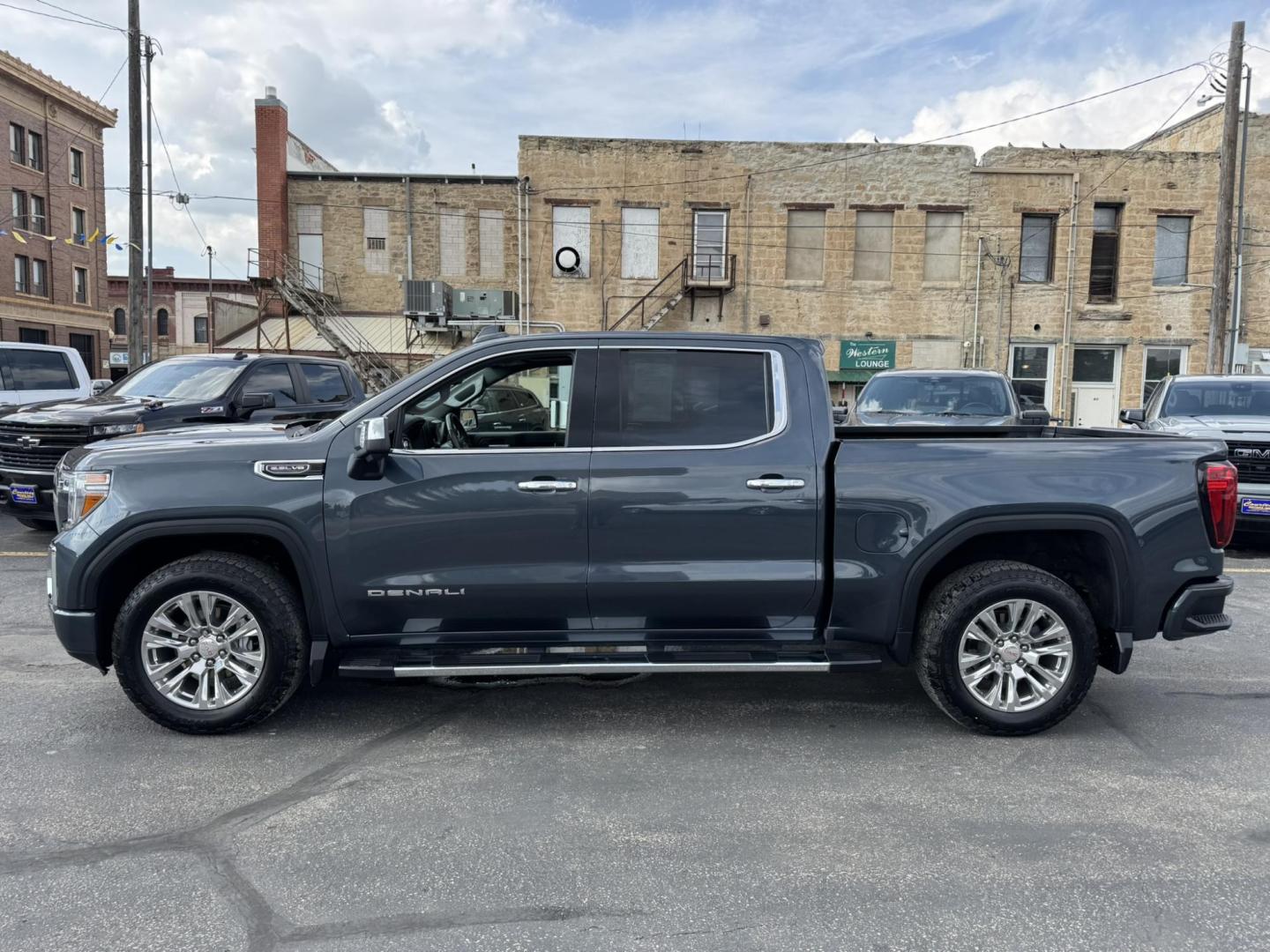 2021 Grey /Black GMC Sierra 1500 Denali Crew Cab 4WD (1GTU9FED7MZ) with an 5.3L V8 OHV 16V engine, 6A transmission, located at 116 5th Avenue South, Lewistown, MT, 59457, 47.063877, -109.427879 - his 2021 GMC Sierra Denali blends premium comfort with serious capability. With 4WD and powerful performance, it’s built to handle tough jobs, weekend towing, or just the daily drive in style. Inside, you’ll find a refined Denali interior with leather seating, advanced tech, and plenty of room f - Photo#6