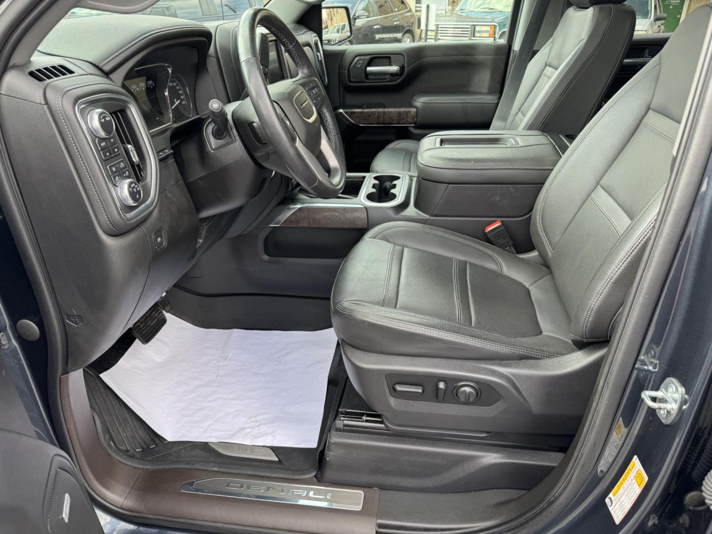 2021 Grey /Black GMC Sierra 1500 Denali Crew Cab 4WD (1GTU9FED7MZ) with an 5.3L V8 OHV 16V engine, 6A transmission, located at 116 5th Avenue South, Lewistown, MT, 59457, 47.063877, -109.427879 - his 2021 GMC Sierra Denali blends premium comfort with serious capability. With 4WD and powerful performance, it’s built to handle tough jobs, weekend towing, or just the daily drive in style. Inside, you’ll find a refined Denali interior with leather seating, advanced tech, and plenty of room f - Photo#13