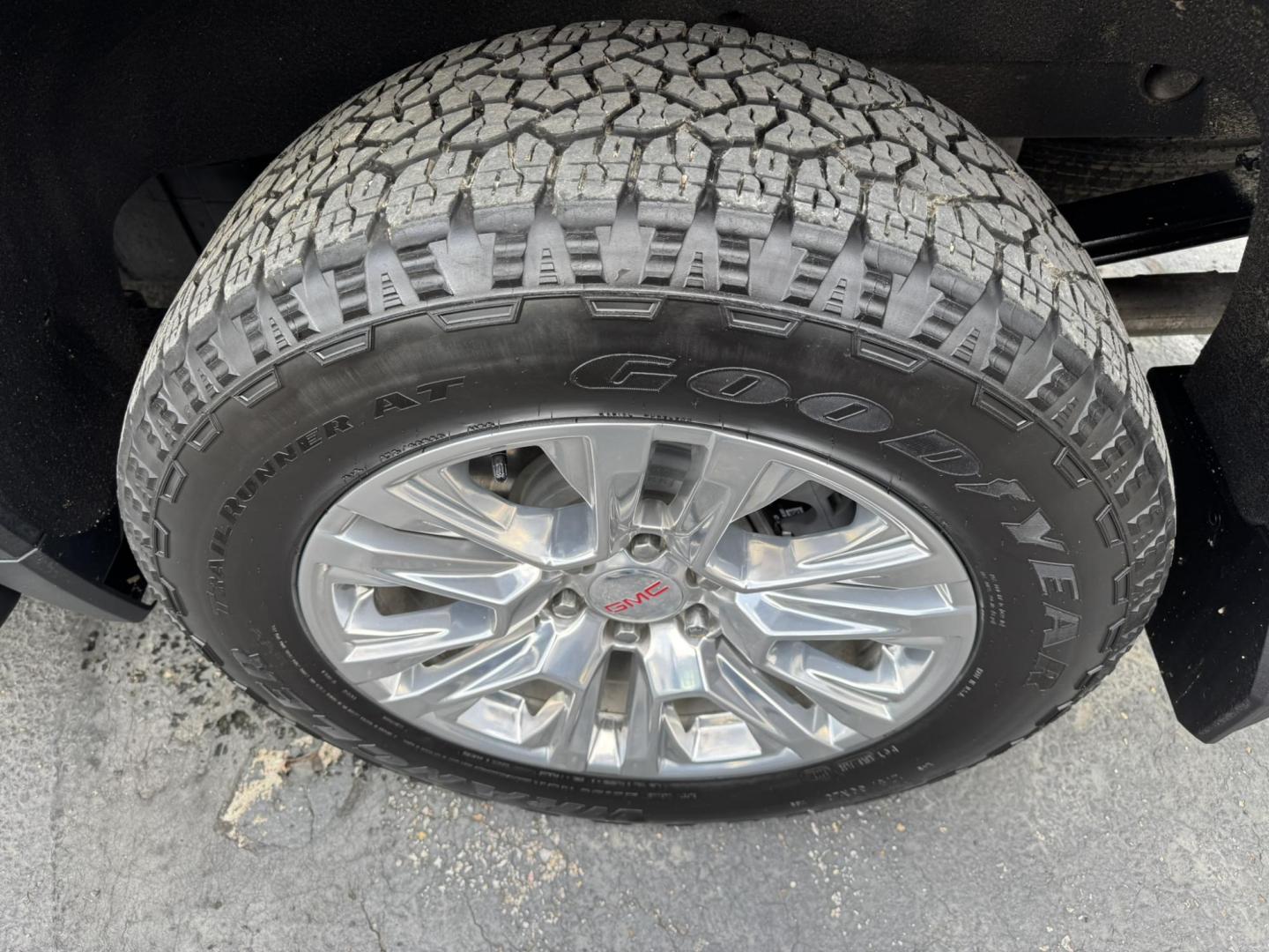 2021 Grey /Black GMC Sierra 1500 Denali Crew Cab 4WD (1GTU9FED7MZ) with an 5.3L V8 OHV 16V engine, 6A transmission, located at 116 5th Avenue South, Lewistown, MT, 59457, 47.063877, -109.427879 - his 2021 GMC Sierra Denali blends premium comfort with serious capability. With 4WD and powerful performance, it’s built to handle tough jobs, weekend towing, or just the daily drive in style. Inside, you’ll find a refined Denali interior with leather seating, advanced tech, and plenty of room f - Photo#29