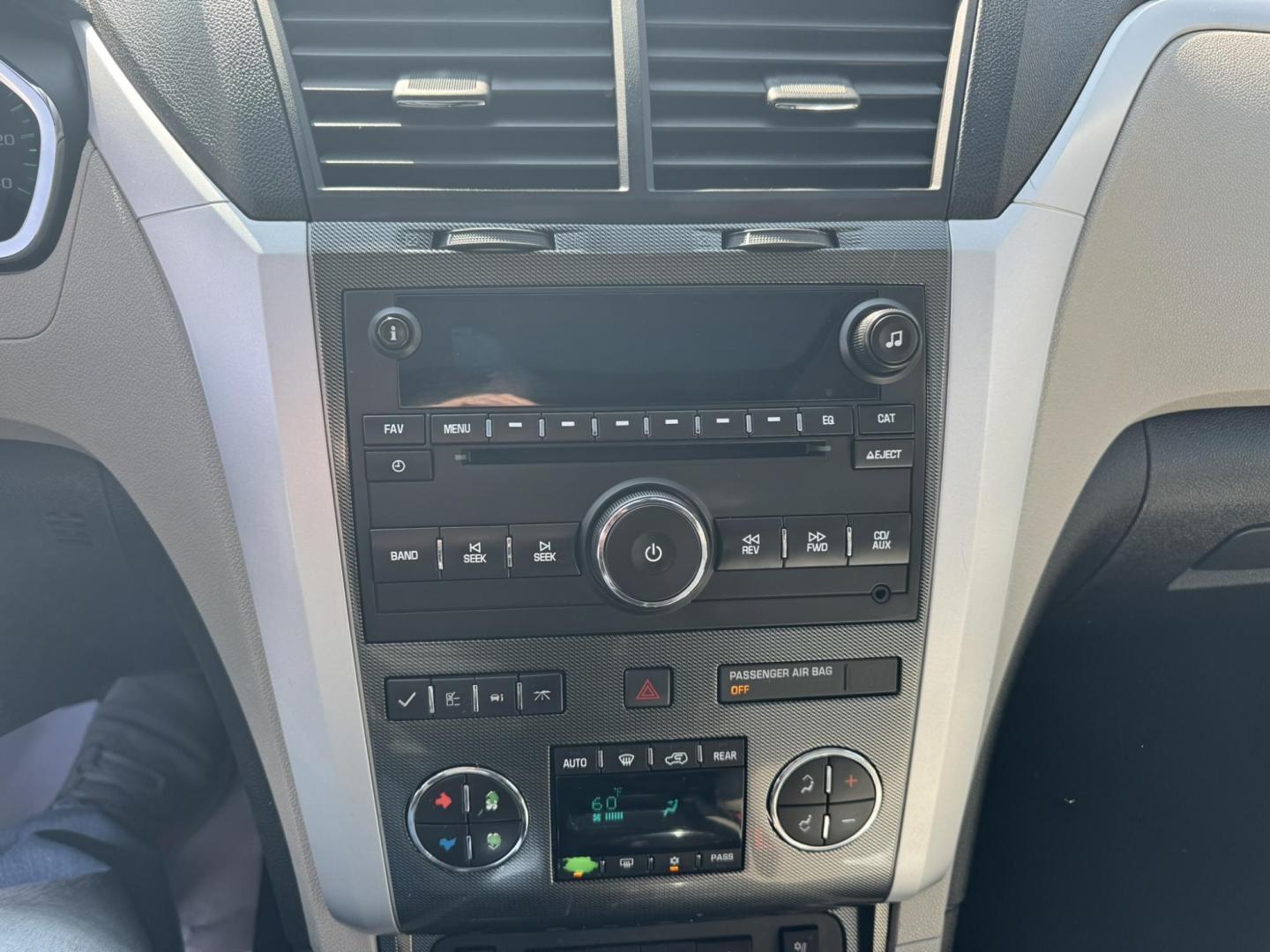 2012 Silver /Cream Chevrolet Traverse LTZ AWD (1GNKVLED7CJ) with an 3.6L V6 DOHC 24V engine, 6-Speed Automatic transmission, located at 116 5th Avenue South, Lewistown, MT, 59457, 47.063877, -109.427879 - LOCAL TRADE, WELL MAINTAINED AWD! - Photo#20