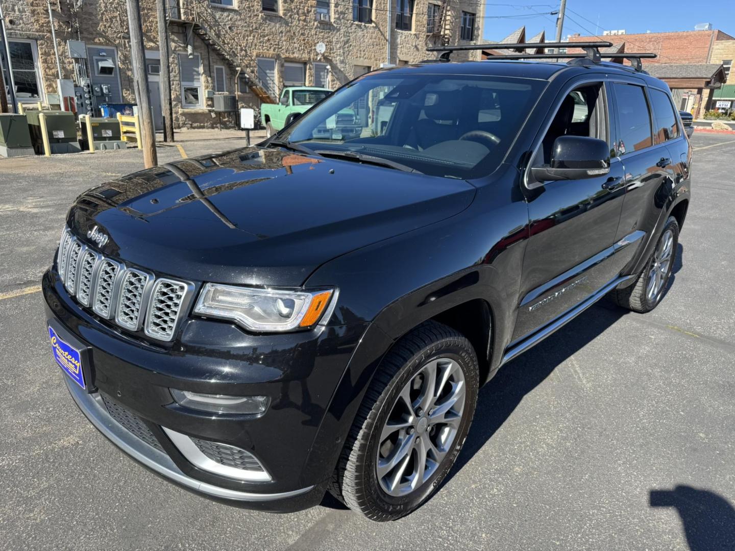2021 Black /Black Jeep Grand Cherokee Summit 4WD (1C4RJFJG6MC) with an 3.6L V6 DOHC 24V engine, 8A transmission, located at 116 5th Avenue South, Lewistown, MT, 59457, 47.063877, -109.427879 - Elevate your driving experience with this 2021 Jeep Grand Cherokee Summit, the pinnacle of Jeep luxury and capability. From its bold exterior styling to its refined interior, the Summit trim delivers first-class comfort without sacrificing the rugged performance Jeep is known for. Step inside and y - Photo#6
