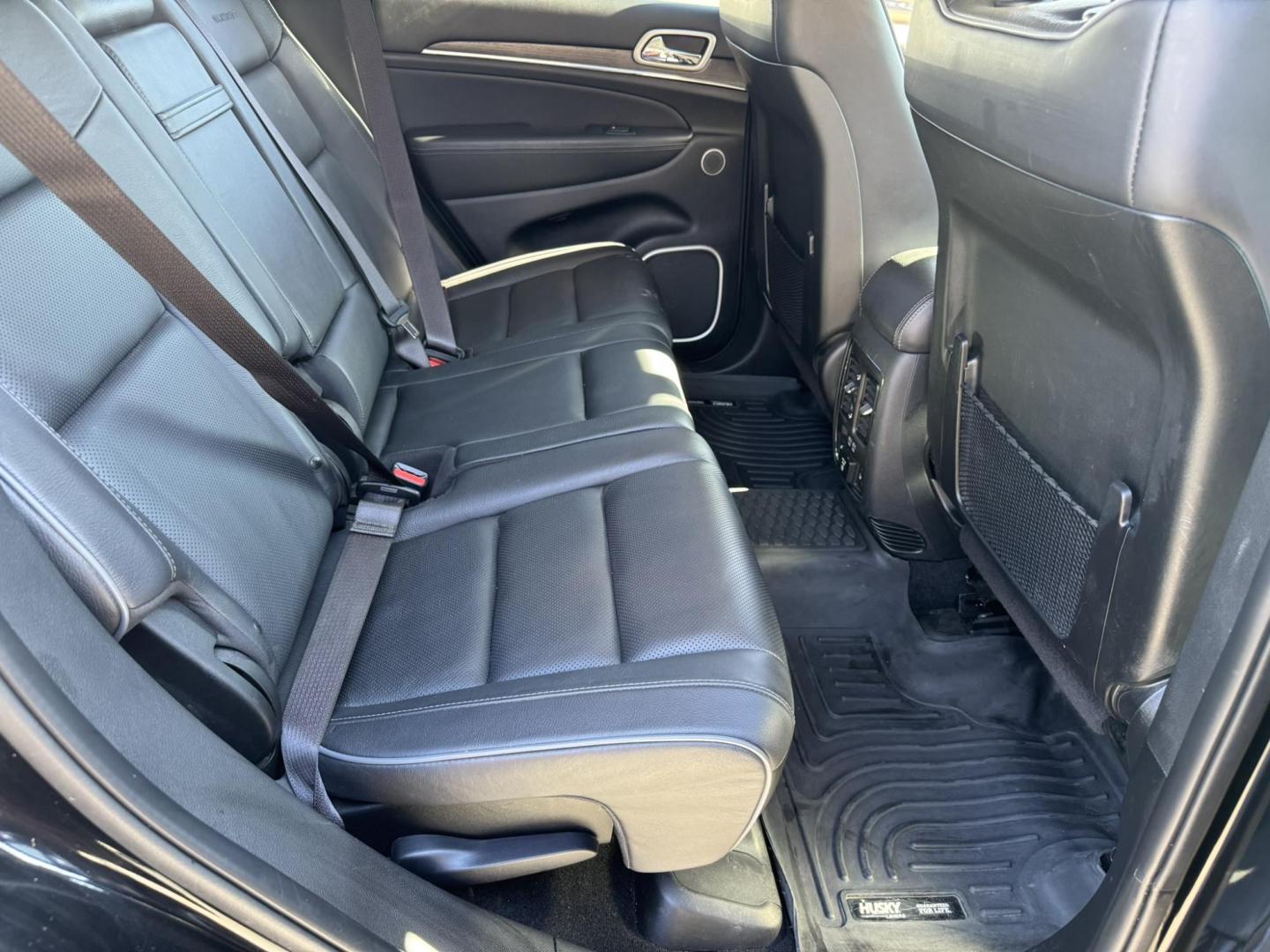 2021 Black /Black Jeep Grand Cherokee Summit 4WD (1C4RJFJG6MC) with an 3.6L V6 DOHC 24V engine, 8A transmission, located at 116 5th Avenue South, Lewistown, MT, 59457, 47.063877, -109.427879 - Elevate your driving experience with this 2021 Jeep Grand Cherokee Summit, the pinnacle of Jeep luxury and capability. From its bold exterior styling to its refined interior, the Summit trim delivers first-class comfort without sacrificing the rugged performance Jeep is known for. Step inside and y - Photo#8