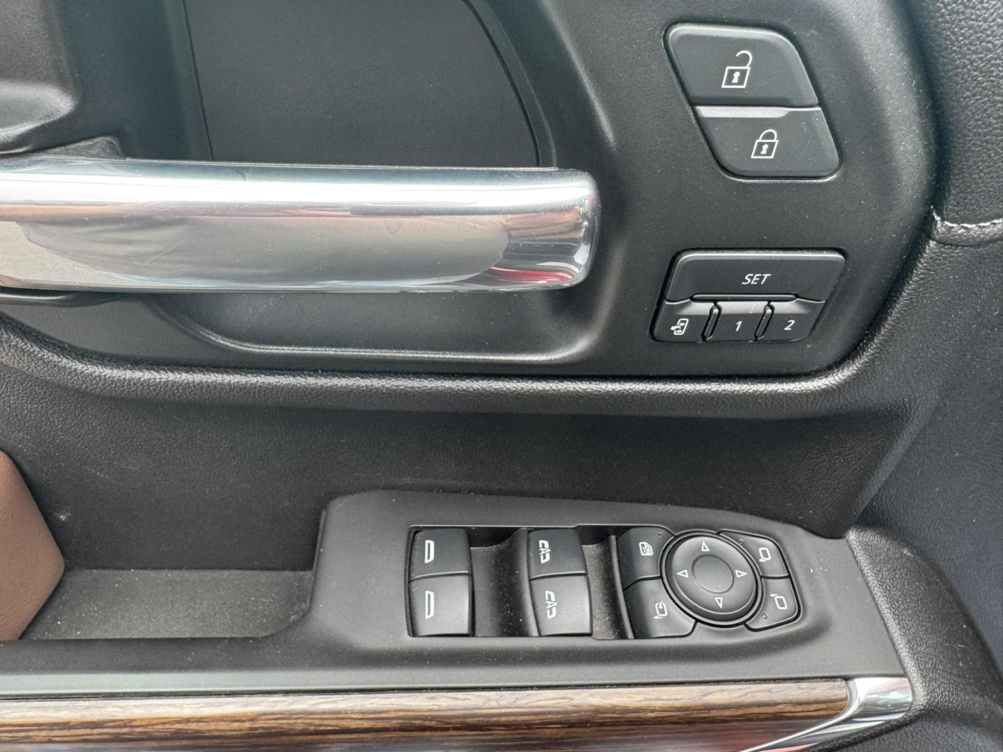 2021 Maroon /Black/Brown Chevrolet Silverado 1500 High Country Crew Cab Short Box 4WD (1GCUYHEL4MZ) with an 6.2L V8 OHV 16V engine, 6A transmission, located at 116 5th Avenue South, Lewistown, MT, 59457, 47.063877, -109.427879 - 2021 Chevrolet Silverado 1500 High Country 4WD – 6.2L Power, Clean and Loaded! Top of the line and built to impress, this 2021 Silverado High Country pairs luxury with serious muscle. Under the hood is the powerful 6.2L V8 — the most sought-after engine in the lineup — delivering strong towin - Photo#13