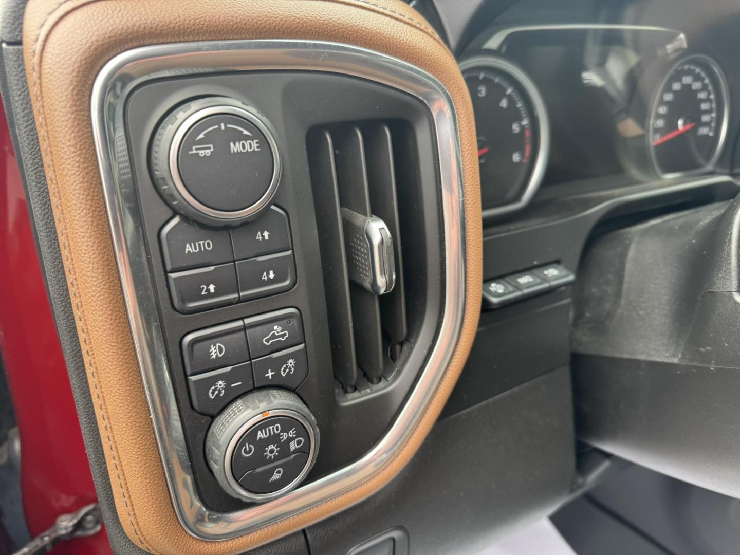 2021 Maroon /Black/Brown Chevrolet Silverado 1500 High Country Crew Cab Short Box 4WD (1GCUYHEL4MZ) with an 6.2L V8 OHV 16V engine, 6A transmission, located at 116 5th Avenue South, Lewistown, MT, 59457, 47.063877, -109.427879 - 2021 Chevrolet Silverado 1500 High Country 4WD – 6.2L Power, Clean and Loaded! Top of the line and built to impress, this 2021 Silverado High Country pairs luxury with serious muscle. Under the hood is the powerful 6.2L V8 — the most sought-after engine in the lineup — delivering strong towin - Photo#15