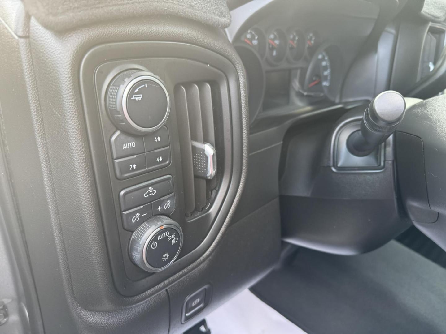 2021 Grey /Black Chevrolet Silverado 1500 Custom Trail Boss Crew Cab Short Box 4WD (1GCPYCEF8MZ) with an 5.3L V8 OHV 16V engine, 6A transmission, located at 116 5th Avenue South, Lewistown, MT, 59457, 47.063877, -109.427879 - 2021 Chevrolet Silverado 1500 Custom Trail Boss 4WD – Lifted from the Factory and Ready to Roll! Built for adventure, this 2021 Silverado Custom Trail Boss brings rugged style and off-road performance straight from the factory. Powered by a 5.3L V8 and paired with a true 4WD system, it features - Photo#12