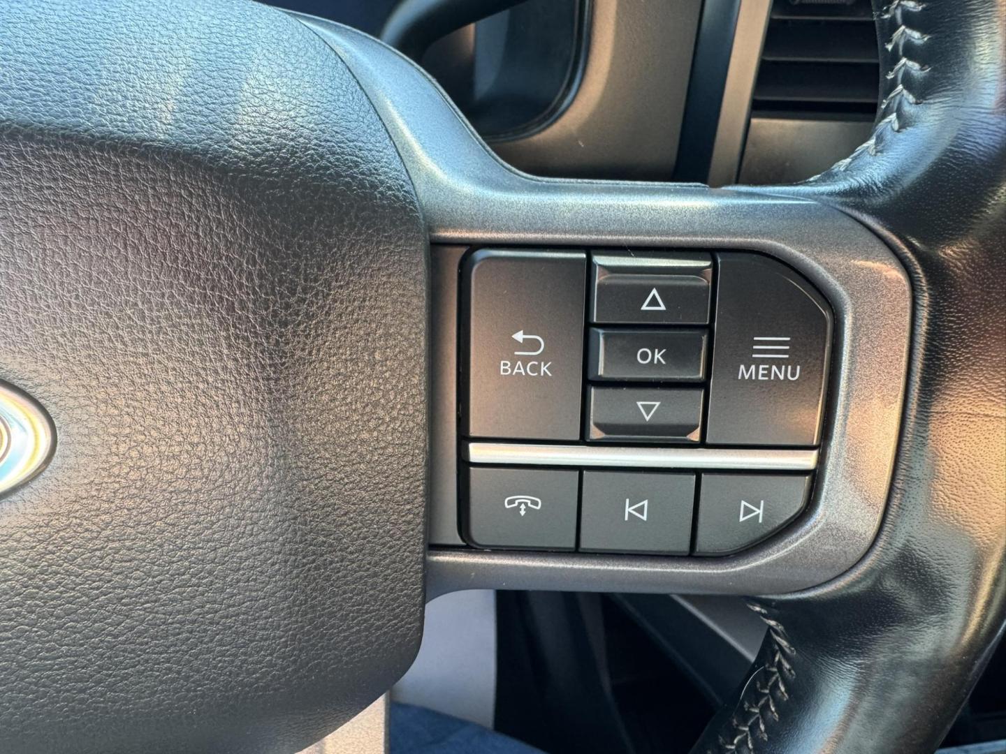 2023 Grey /Black Ford F-350 SD Lariat Crew Cab Long Bed 4WD (1FT8W3BN0PE) with an 7.3L V8 OHV 16V engine, 6A transmission, located at 116 5th Avenue South, Lewistown, MT, 59457, 47.063877, -109.427879 - Photo#21