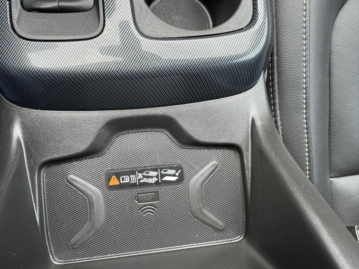 2021 Maroon /Black Chevrolet Colorado Z71 Crew Cab Long Box 4WD (1GCGTDEN8M1) with an 3.6L V6 DOHC 24V GAS engine, 6A transmission, located at 116 5th Avenue South, Lewistown, MT, 59457, 47.063877, -109.427879 - Photo#20