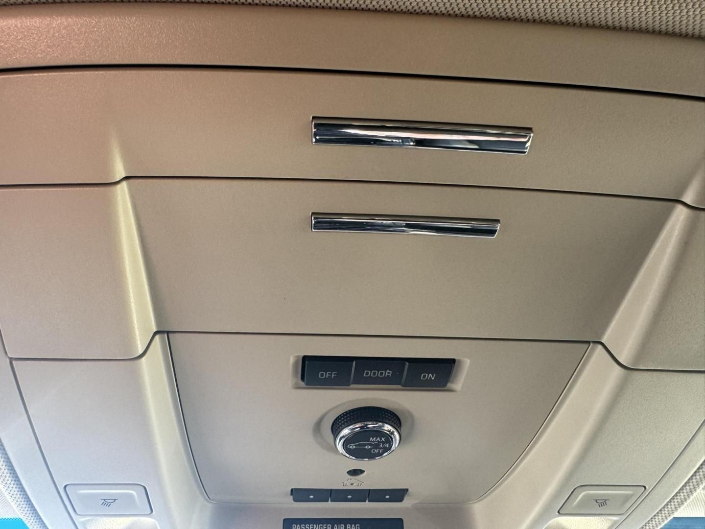 2020 WHITE /Tan Chevrolet Tahoe LT 4WD (1GNSKBKC1LR) with an 5.3L V8 OHV 16V engine, 6A transmission, located at 116 5th Avenue South, Lewistown, MT, 59457, 47.063877, -109.427879 - Clean, One Owner Carfax on this well maintained local trade! - Photo#25