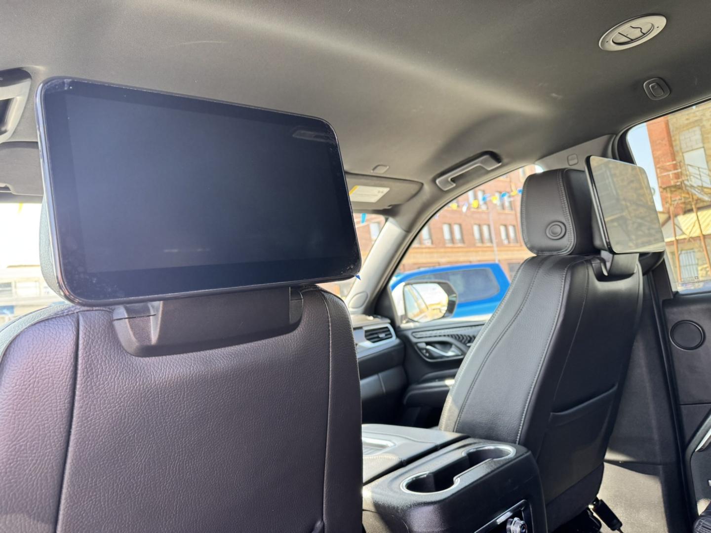 2023 Silver /Black GMC Yukon Denali 4WD (1GKS2DKL8PR) with an 6.2L V8 OHV 16V engine, 10A transmission, located at 116 5th Avenue South, Lewistown, MT, 59457, 47.063877, -109.427879 - 2023 GMC Yukon Denali — Super Cruise • Rear Entertainment • Loaded This 2023 Yukon Denali checks every box if you’re looking for luxury, space, and long-distance comfort. It’s powered by the smooth 6.2L V8 and finished in true Denali style with premium leather, advanced tech, and a quie- Photo#15