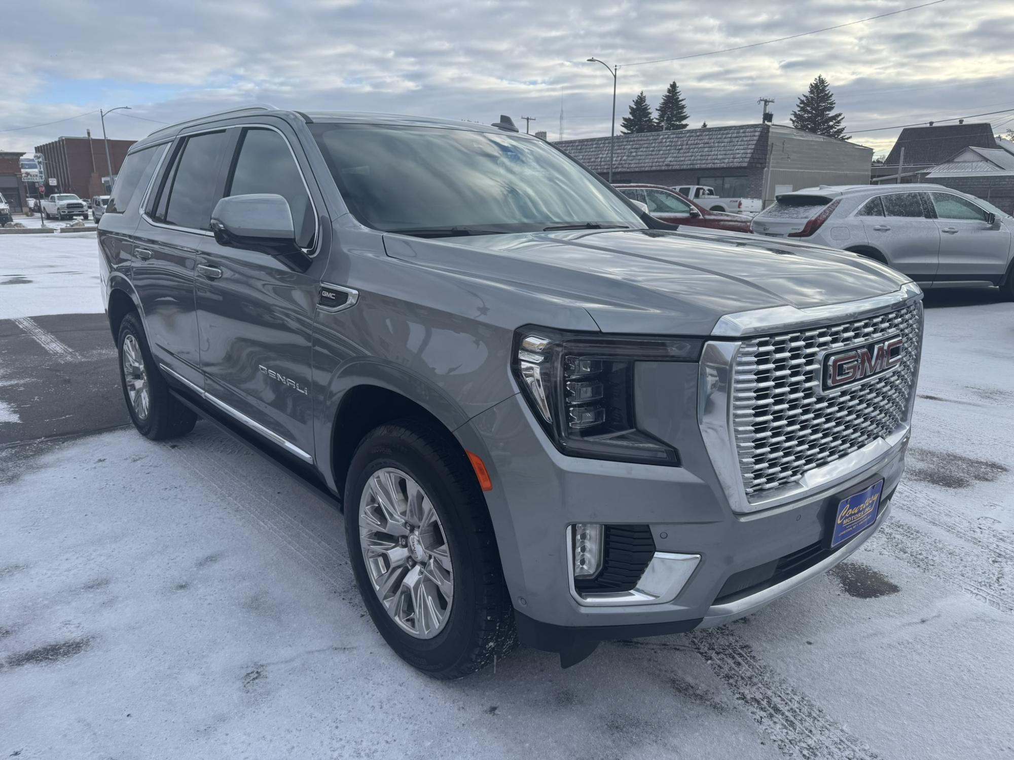 photo of 2023 GMC Yukon Denali 4WD
