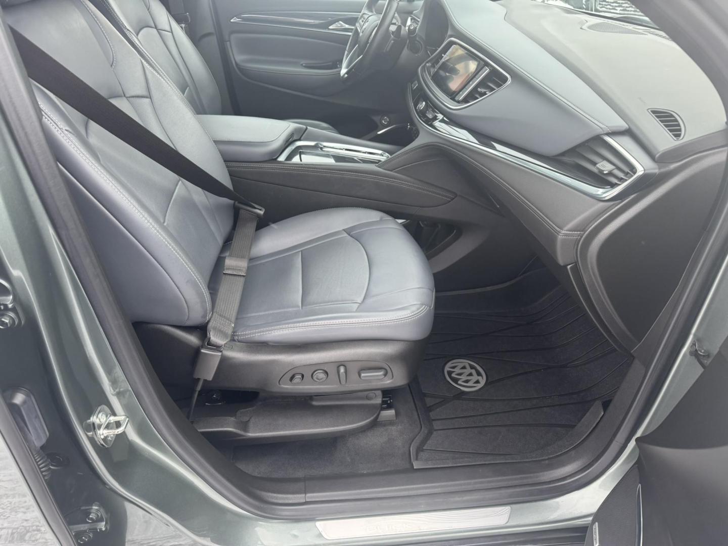 2022 Green /Grey Buick Enclave Premium AWD (5GAEVBKW6NJ) with an 3.6L V6 DOHC 24V engine, 9A transmission, located at 116 5th Avenue South, Lewistown, MT, 59457, 47.063877, -109.427879 - This 2022 Buick Enclave Premium AWD is the perfect mix of comfort, space, and confidence. Smooth-riding all-wheel drive makes it ideal year-round, while the Premium trim delivers the upscale feel Buick is known for. Leather seating, heated front seats, a power panoramic sunroof, and a quiet, refined - Photo#7