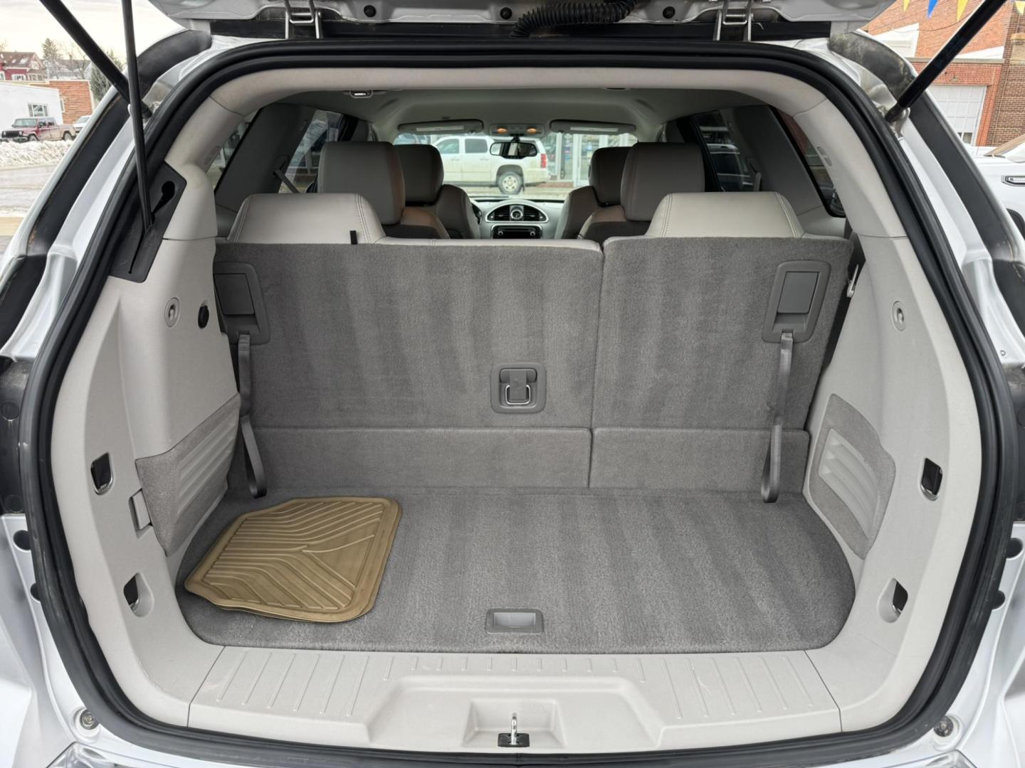 2015 Silver /Grey Buick Enclave Leather AWD (5GAKVBKD9FJ) with an 3.6L V6 DOHC 24V engine, 6-Speed Automatic Overdrive transmission, located at 116 5th Avenue South, Lewistown, MT, 59457, 47.063877, -109.427879 - Photo#10