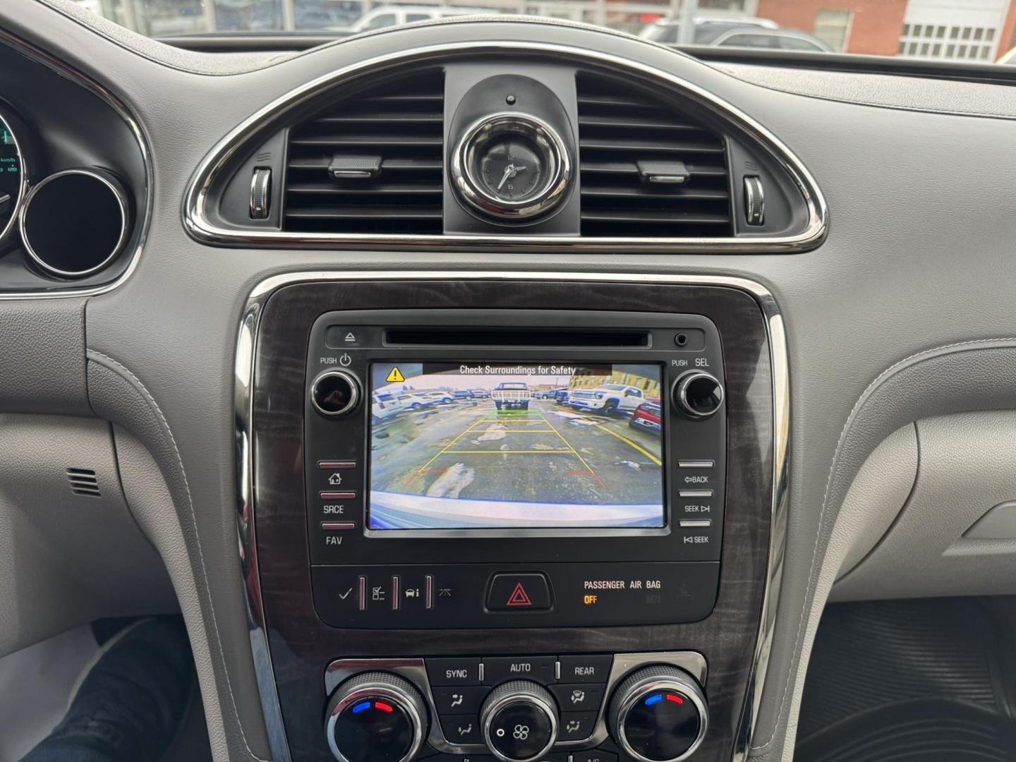 2015 Silver /Grey Buick Enclave Leather AWD (5GAKVBKD9FJ) with an 3.6L V6 DOHC 24V engine, 6-Speed Automatic Overdrive transmission, located at 116 5th Avenue South, Lewistown, MT, 59457, 47.063877, -109.427879 - Photo#20