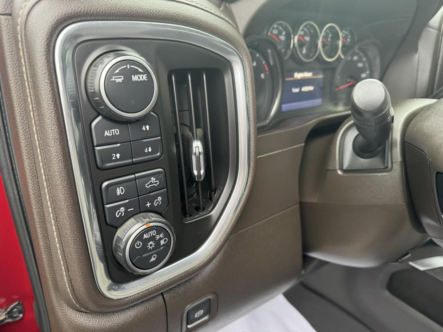 2021 Maroon /Grey Chevrolet Silverado 2500HD LTZ Crew Cab Standard Box 4WD (1GC4YPEY8MF) with an 6.6L V8 OHV 16V DIESEL engine, 6A transmission, located at 116 5th Avenue South, Lewistown, MT, 59457, 47.063877, -109.427879 - This 2021 Chevrolet Silverado 2500HD Crew Cab LTZ delivers heavy-duty capability with premium comfort. Powered by the proven Duramax diesel, it offers massive towing power and smooth, confident performance whether you’re working or traveling. The LTZ trim brings a well-appointed leather interior, - Photo#14