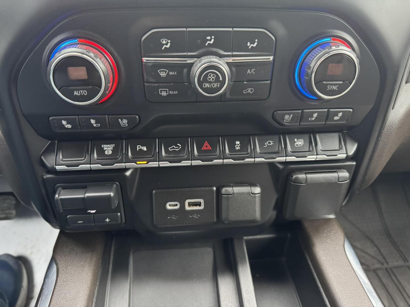 2021 Maroon /Grey Chevrolet Silverado 2500HD LTZ Crew Cab Standard Box 4WD (1GC4YPEY8MF) with an 6.6L V8 OHV 16V DIESEL engine, 6A transmission, located at 116 5th Avenue South, Lewistown, MT, 59457, 47.063877, -109.427879 - This 2021 Chevrolet Silverado 2500HD Crew Cab LTZ delivers heavy-duty capability with premium comfort. Powered by the proven Duramax diesel, it offers massive towing power and smooth, confident performance whether you’re working or traveling. The LTZ trim brings a well-appointed leather interior, - Photo#20