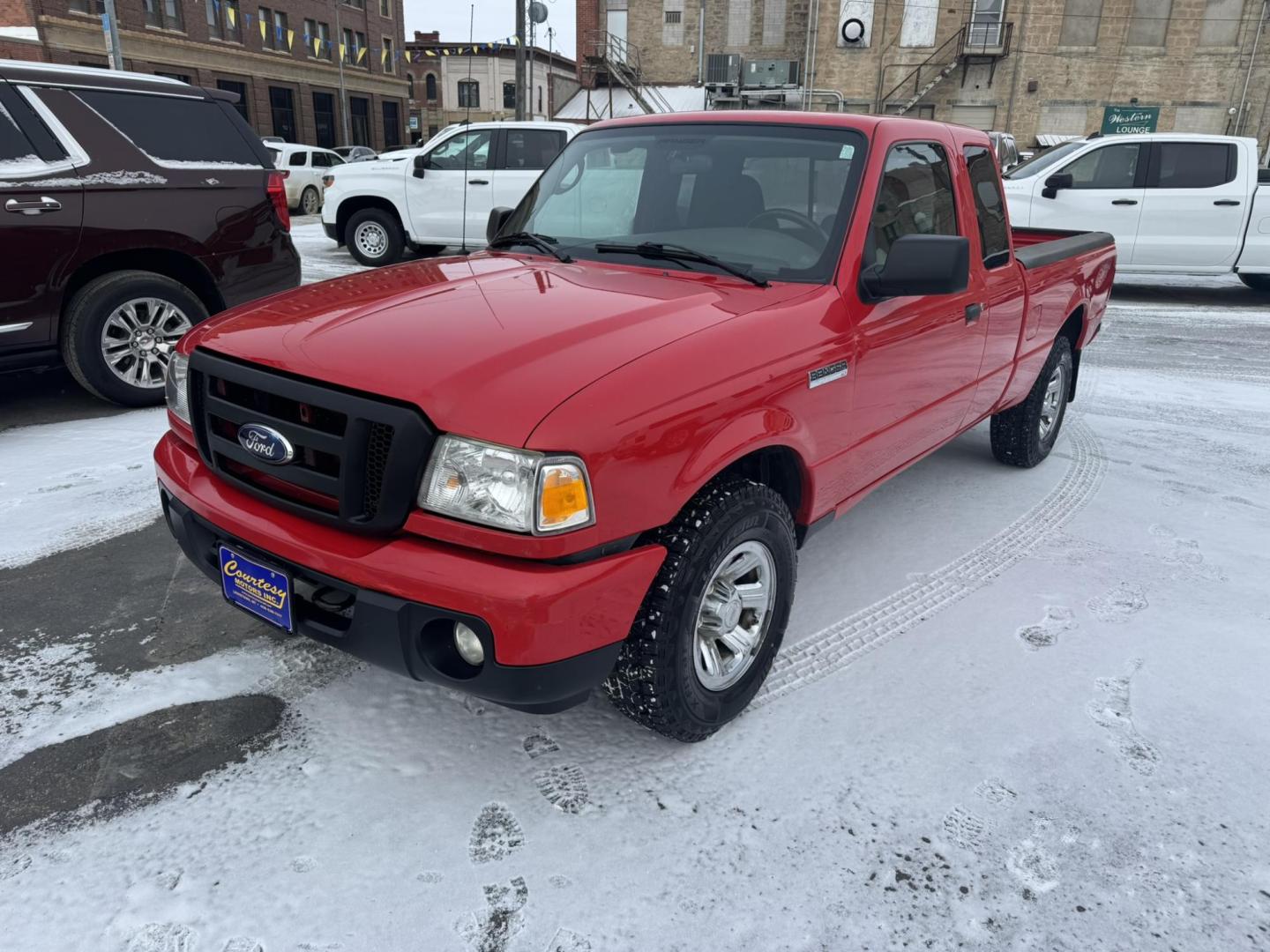 2009 Red /Grey Ford Ranger FX4 Off-Road SuperCab 4 Door (1FTZR45E19P) with an 4.0L V6 SOHC 12V engine, Automatic transmission, located at 116 5th Avenue South, Lewistown, MT, 59457, 47.063877, -109.427879 - Local trade, super clean Ranger 4X4 - Photo#7