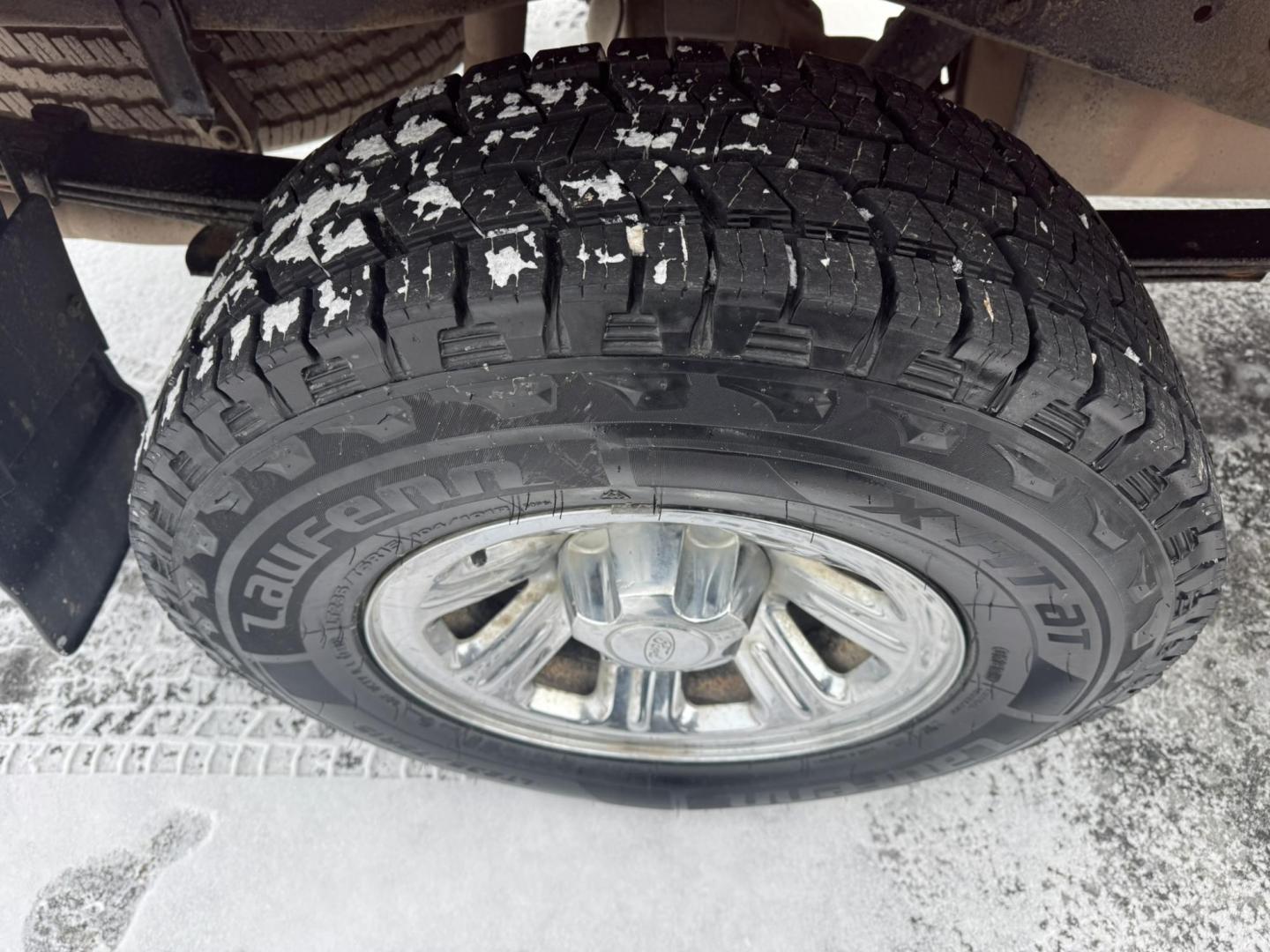 2009 Red /Grey Ford Ranger FX4 Off-Road SuperCab 4 Door (1FTZR45E19P) with an 4.0L V6 SOHC 12V engine, Automatic transmission, located at 116 5th Avenue South, Lewistown, MT, 59457, 47.063877, -109.427879 - Local trade, super clean Ranger 4X4 - Photo#14