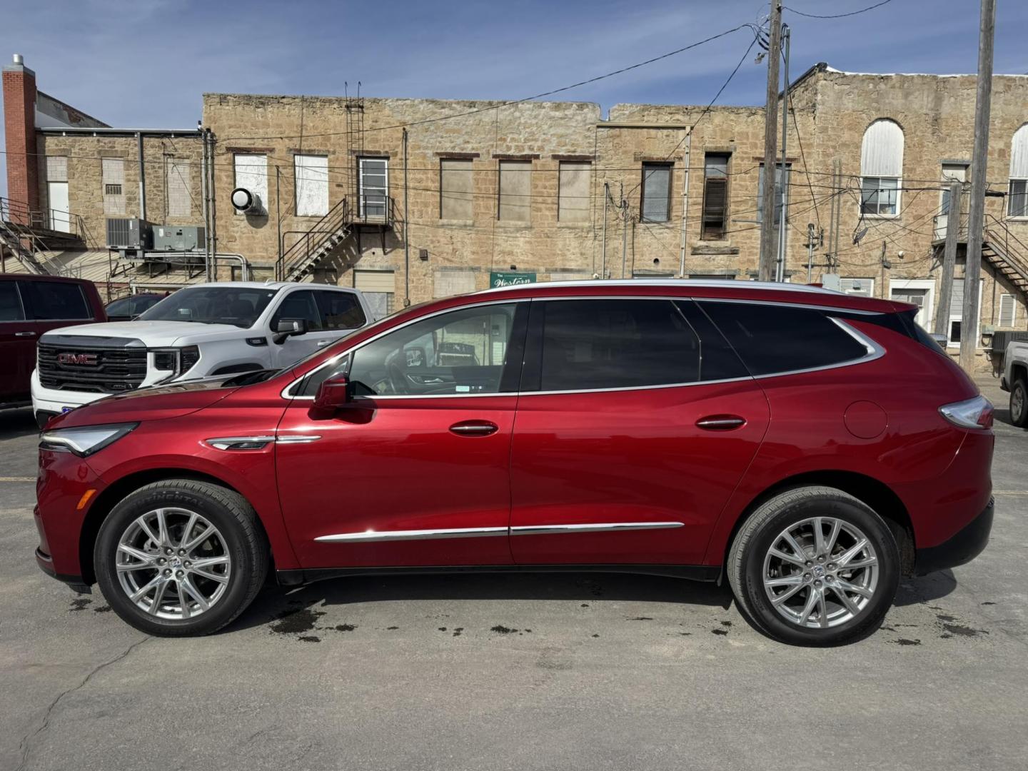 2024 Maroon /Grey Buick Enclave Premium AWD (5GAEVBKW2RJ) with an 3.6L V6 DOHC 24V engine, 9A transmission, located at 116 5th Avenue South, Lewistown, MT, 59457, 47.063877, -109.427879 - This 2024 Buick Enclave Premium AWD delivers a refined driving experience with the comfort, space, and confidence today’s SUV buyers want. Equipped with all-wheel drive, it offers excellent traction and stability for all seasons while maintaining a smooth, quiet ride. The Premium trim features a - Photo#5