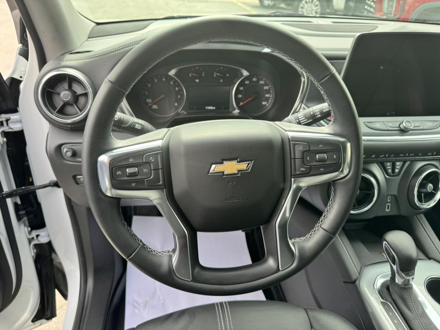 2024 WHITE /Black Chevrolet Blazer 3LT AWD (3GNKBJRS2RS) with an 3.6L V6 DOHC 24V engine, 9A transmission, located at 116 5th Avenue South, Lewistown, MT, 59457, 47.063877, -109.427879 - Sharp, confident, and ready for any season—this 2024 Chevrolet Blazer 3LT AWD brings together bold styling, smooth performance, and everyday practicality in one standout SUV. Powered by a responsive V6 engine and backed by all-wheel drive, it delivers confident handling whether you’re commuting, - Photo#15