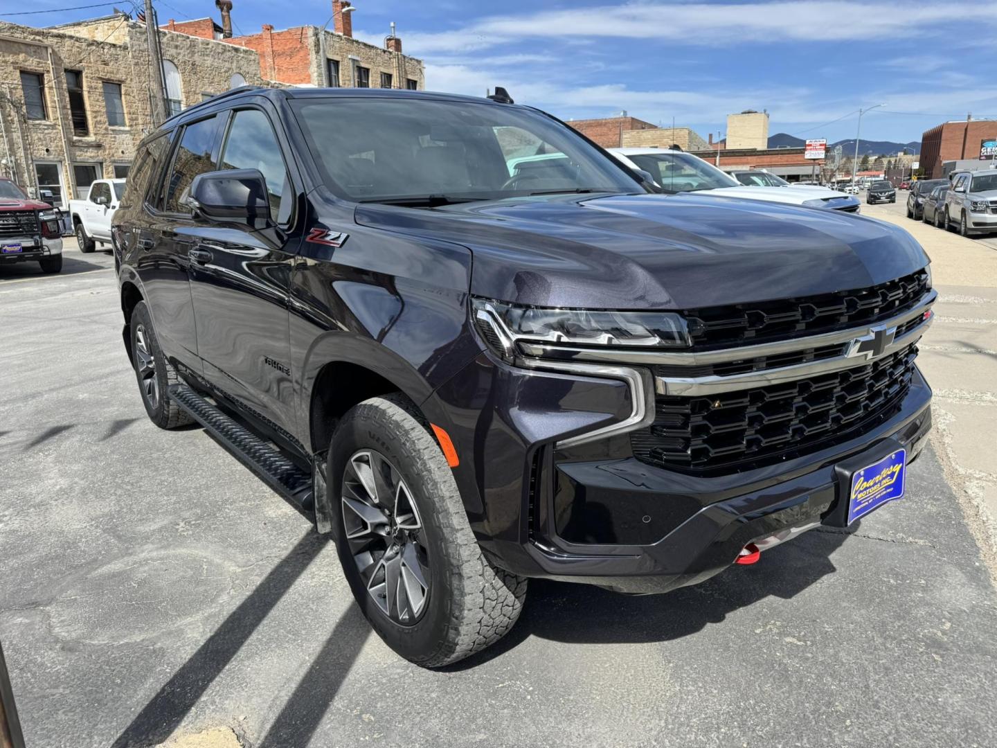 2022 Ash Grey /Tan Chevrolet Tahoe Z71 (1GNSKPKL2NR) with an 6.2L V8 OHV 16V engine, 10A transmission, located at 116 5th Avenue South, Lewistown, MT, 59457, 47.063877, -109.427879 - Big, bold, and built to go beyond the pavement—this 2022 Chevrolet Tahoe Z71 4WD with the Off-Road Capability and Off-Road Performance Packages is the full-size SUV that does it all. Powered by a strong V8 engine, it delivers the kind of performance and towing capability you expect, with the added - Photo#6